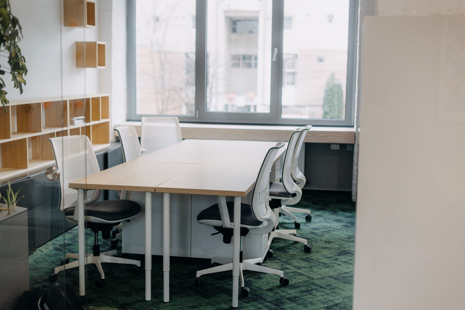 Kapocs Space image 4