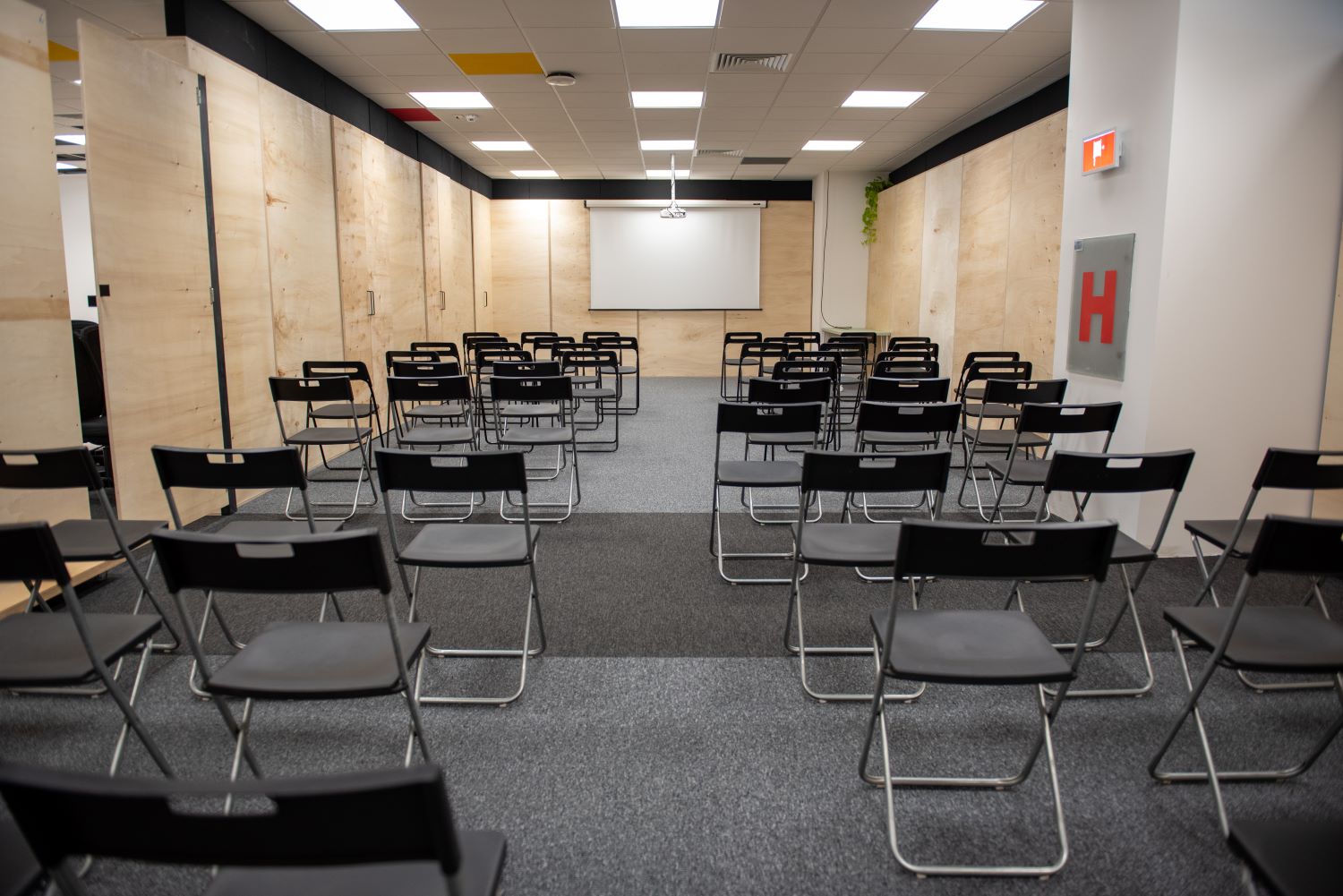 Cowork Timisoara - The Office image 5