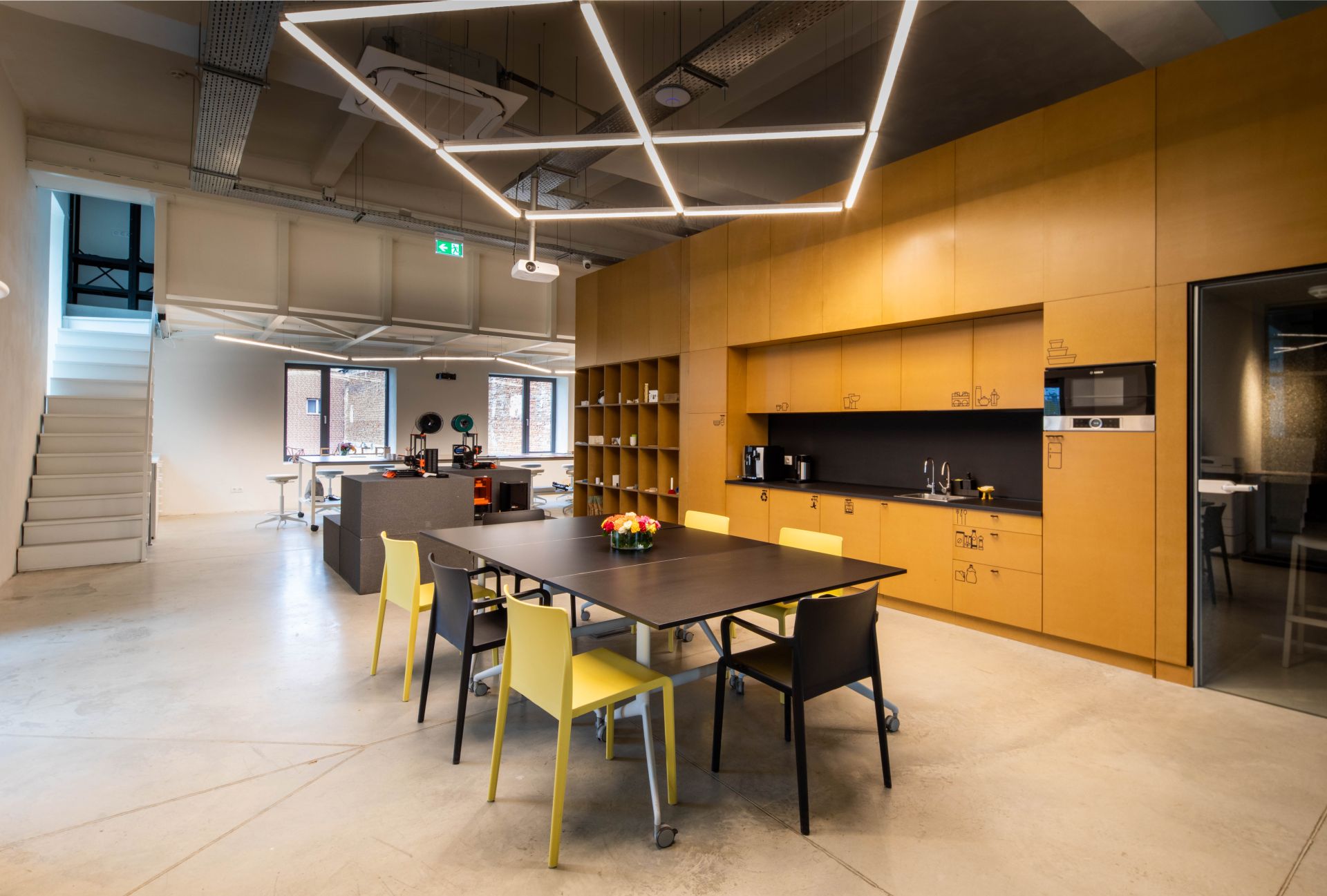 FOR Coworking image 2