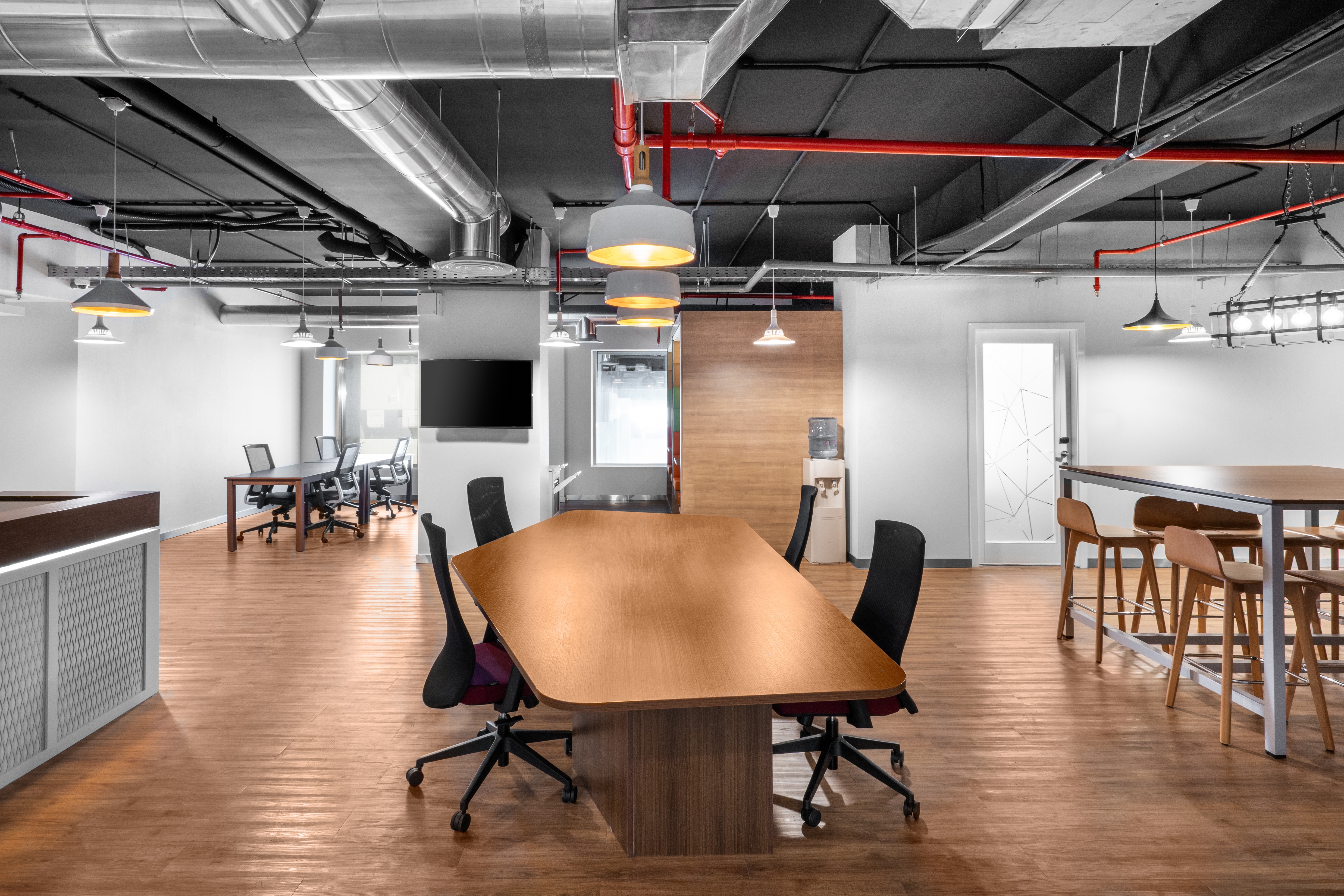 Regus - Dammam Novotel Business park image 5