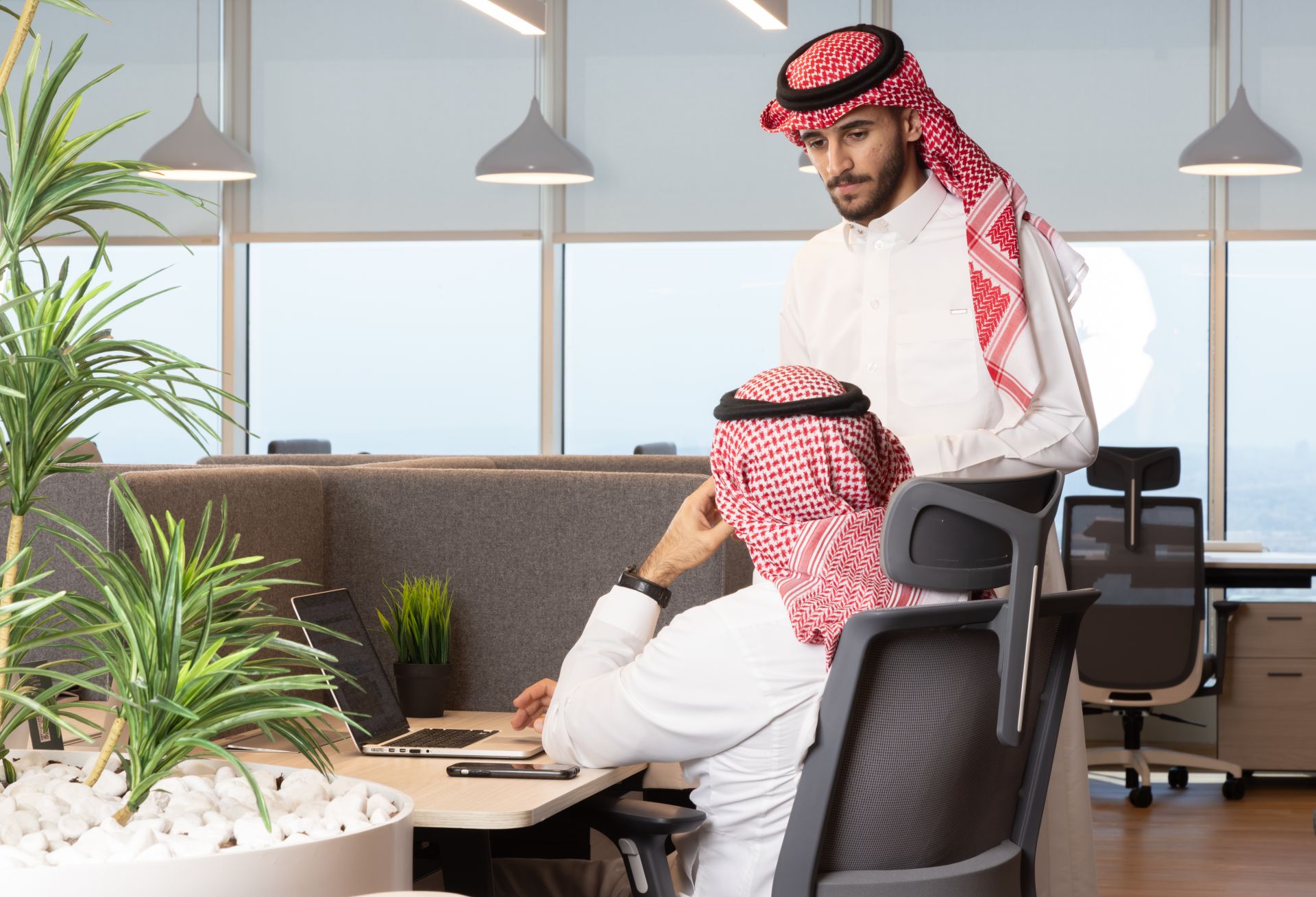 Sharik Hub Balhamer Business Gate image 2