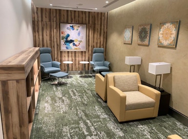 Plaza Premium Lounge (International Departures) / Jeddah image 5