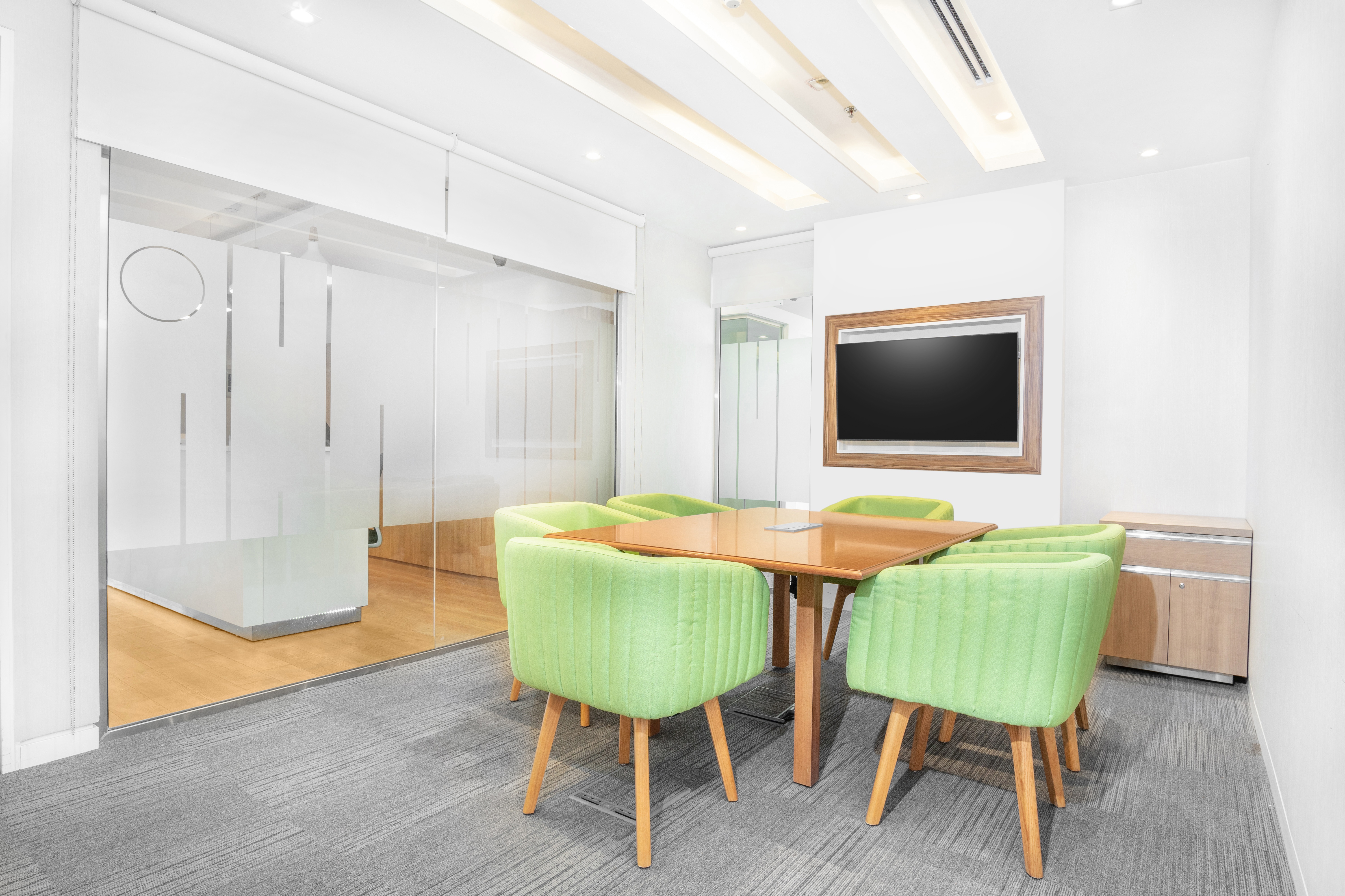 Regus - Jeddah, Zahran image 4