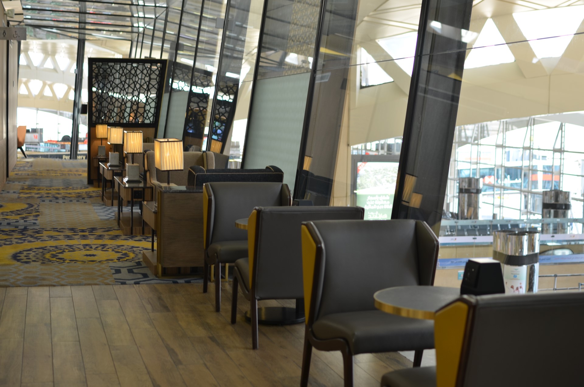 Plaza Premium Lounge (Departures) / Riyadh image 2