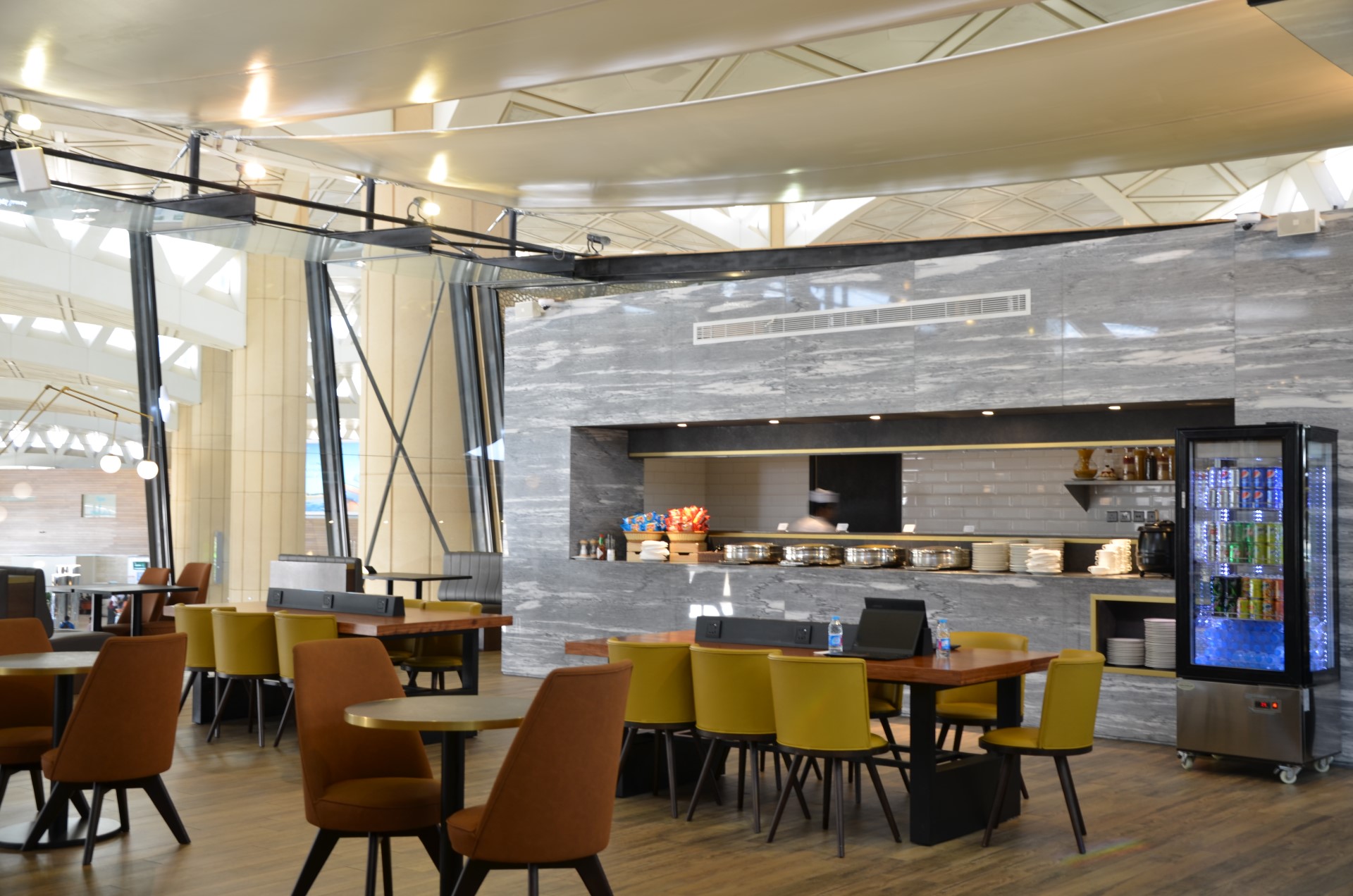 Plaza Premium Lounge (Departures) / Riyadh image 5