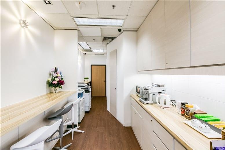 Centennial Business Suites image 5