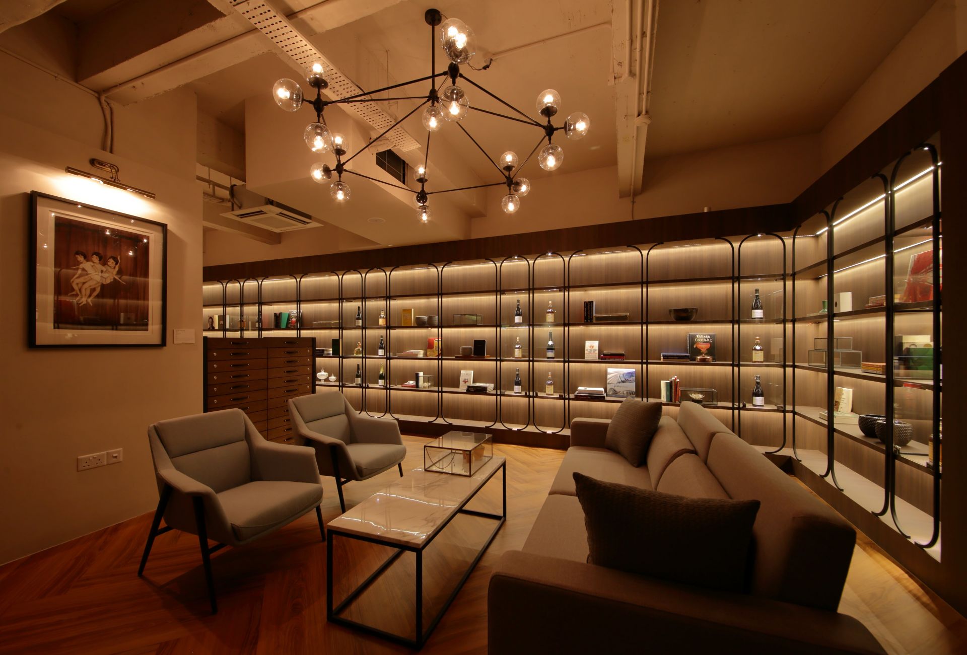 Found8 High Street Centre image 3