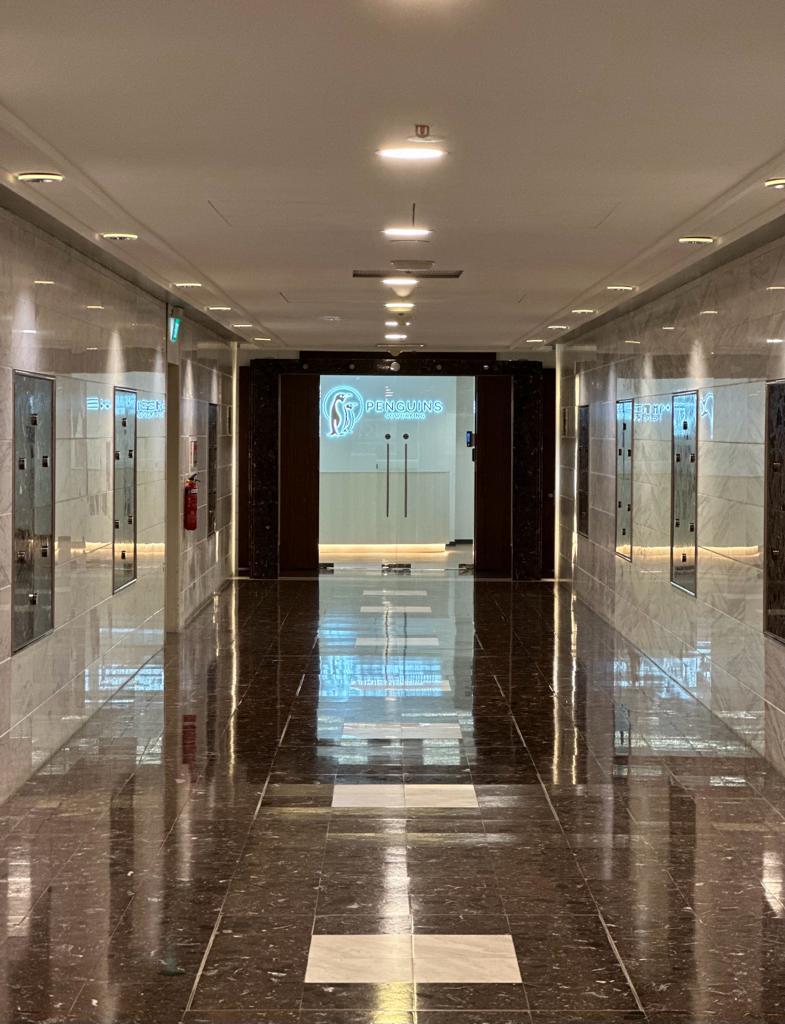 Penguins Coworking image 4