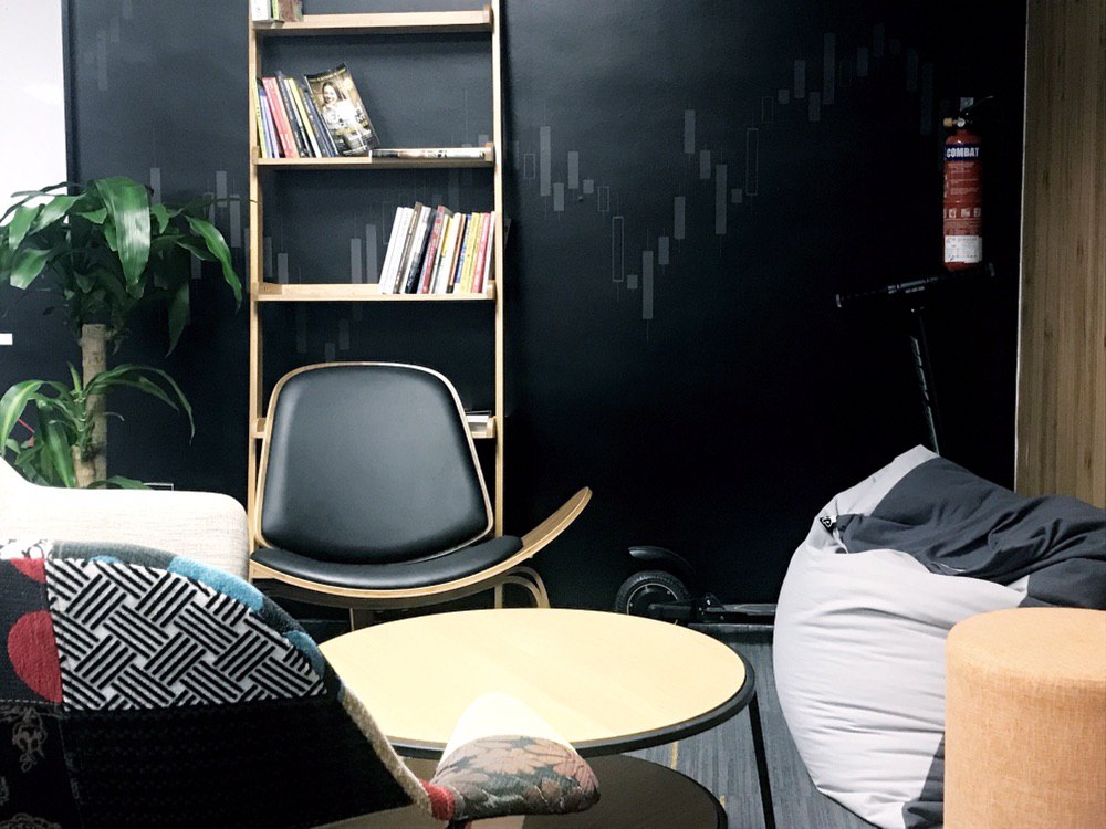 TRADINGPLC Cowork image 3