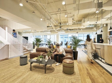 WeWork 71 Robinson image 4