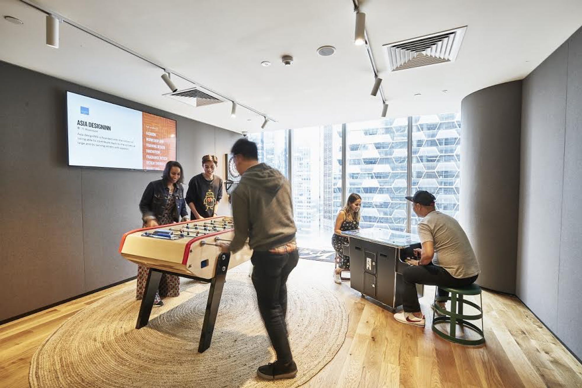 WeWork 71 Robinson image 5