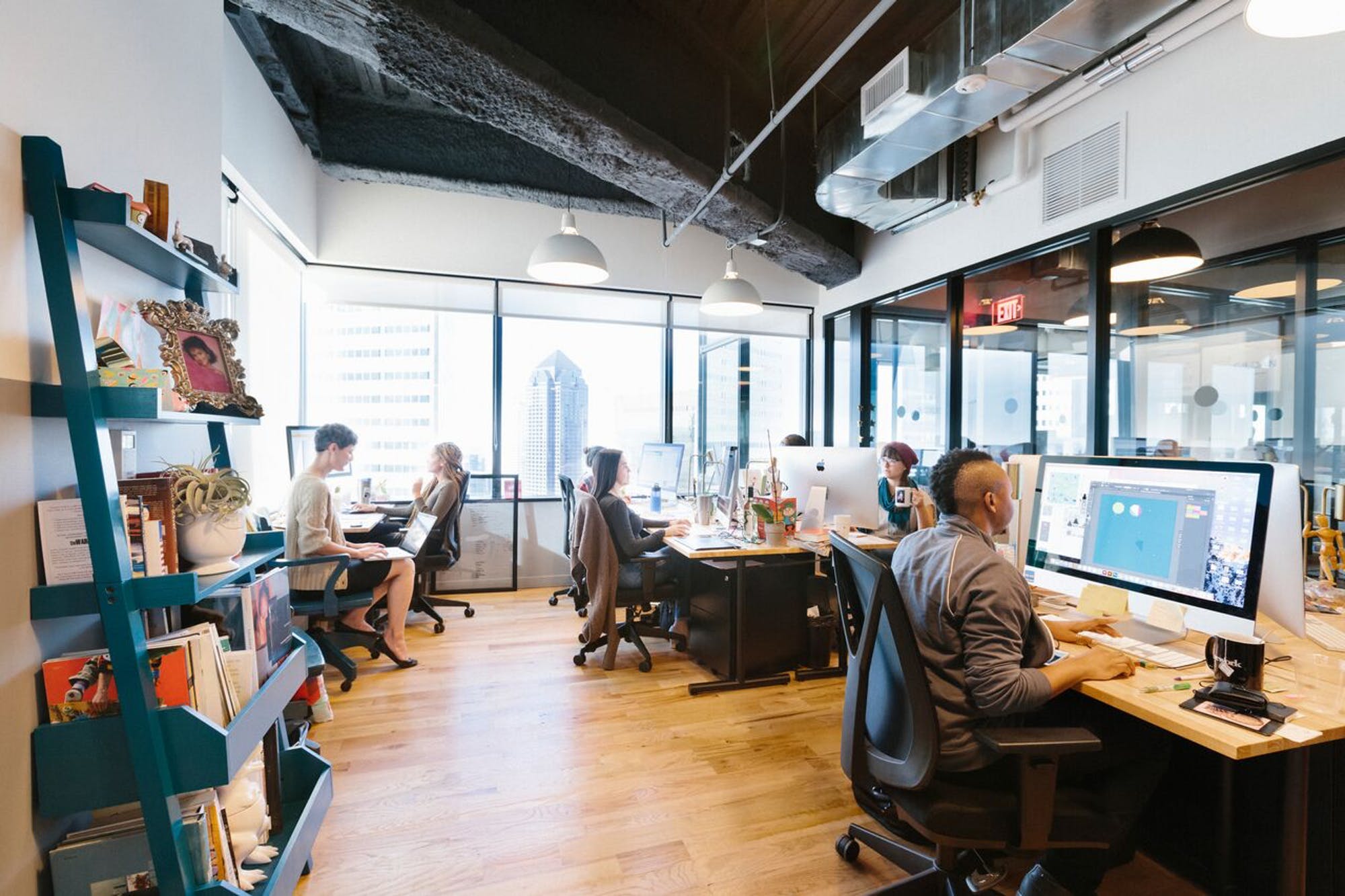 WeWork Suntec Tower 5 image 2