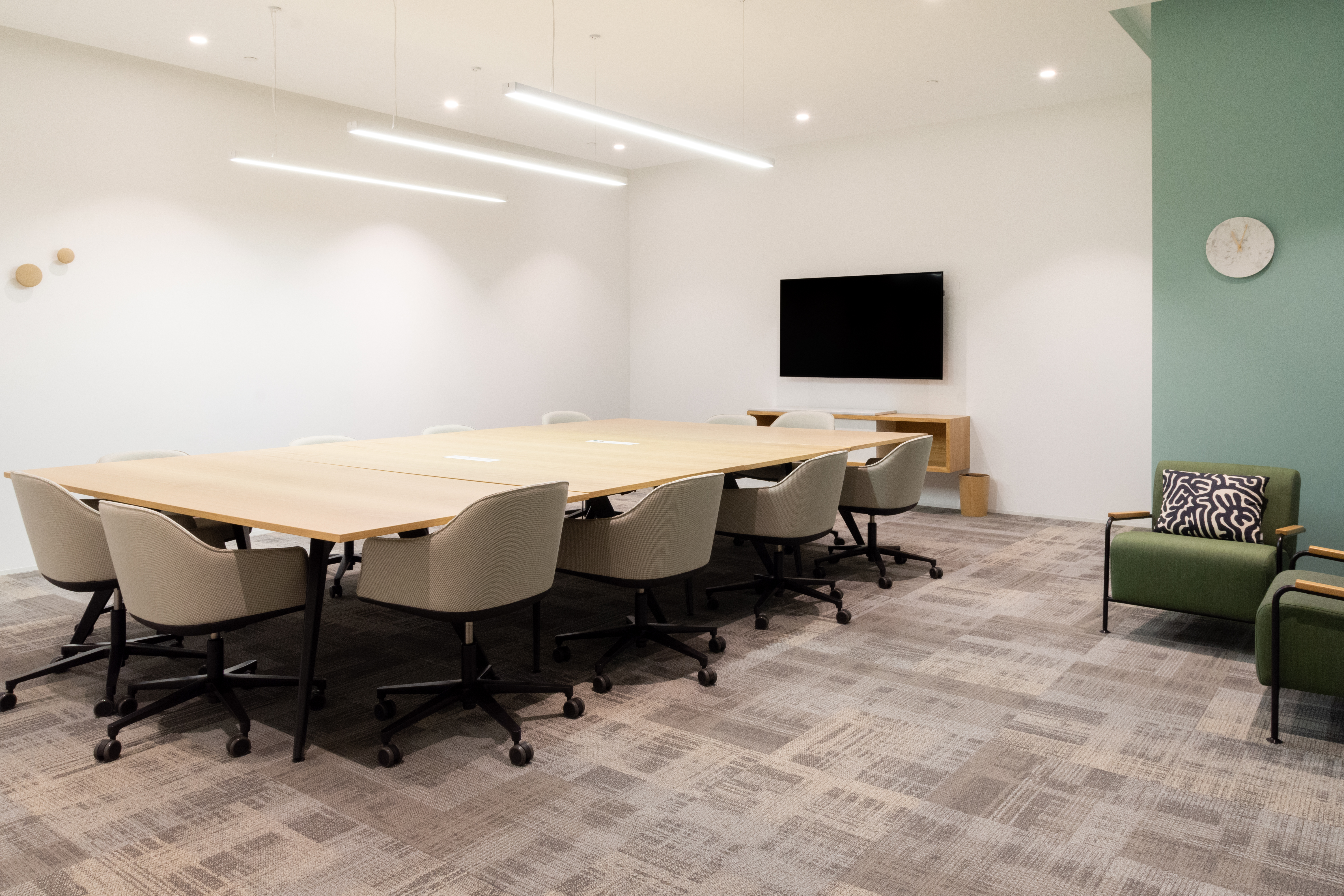 Spaces - Singapore, Triple One Somerset image 4