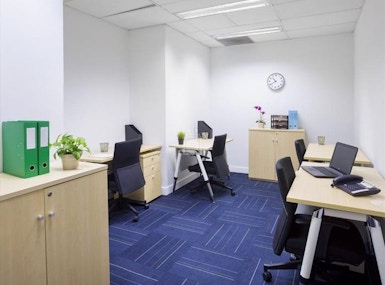 UE Serviced Offices image 4