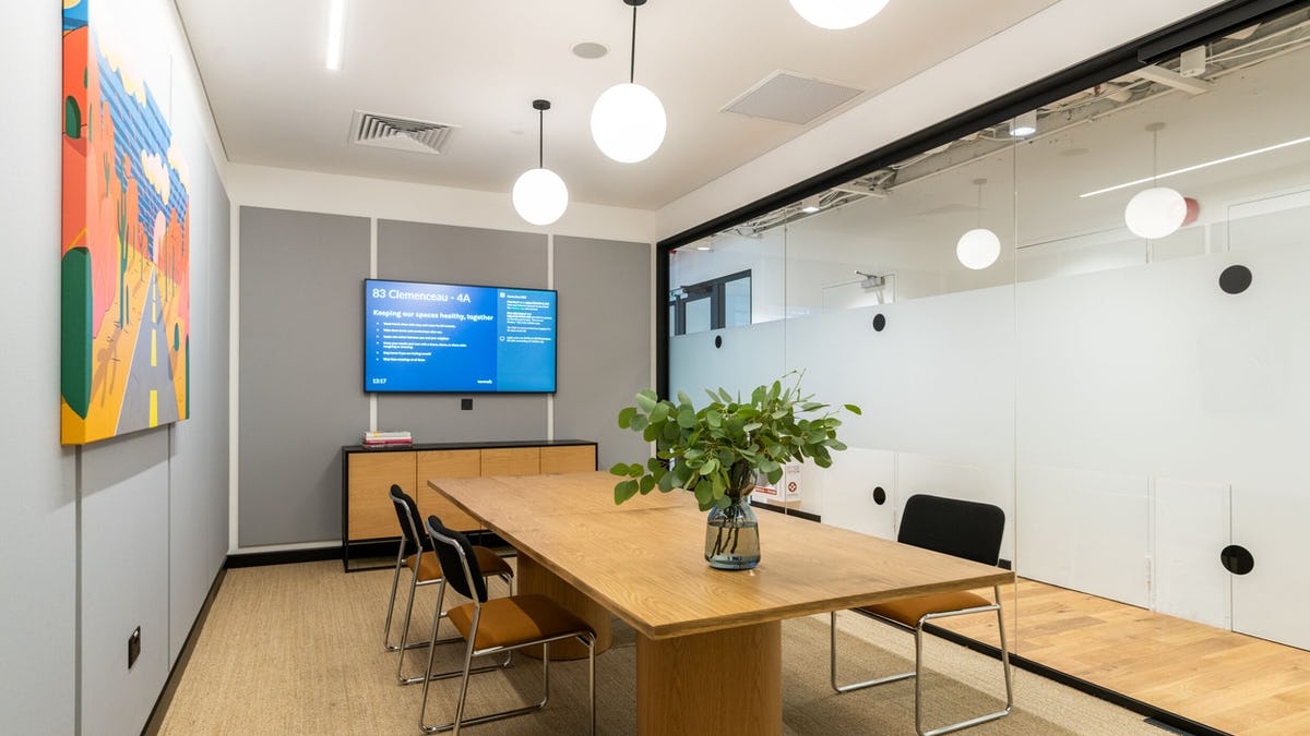 WeWork 83 Clemenceau Ave image 4