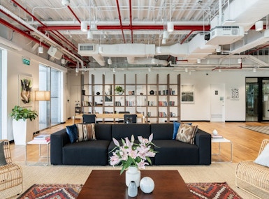 WeWork 83 Clemenceau Ave image 3