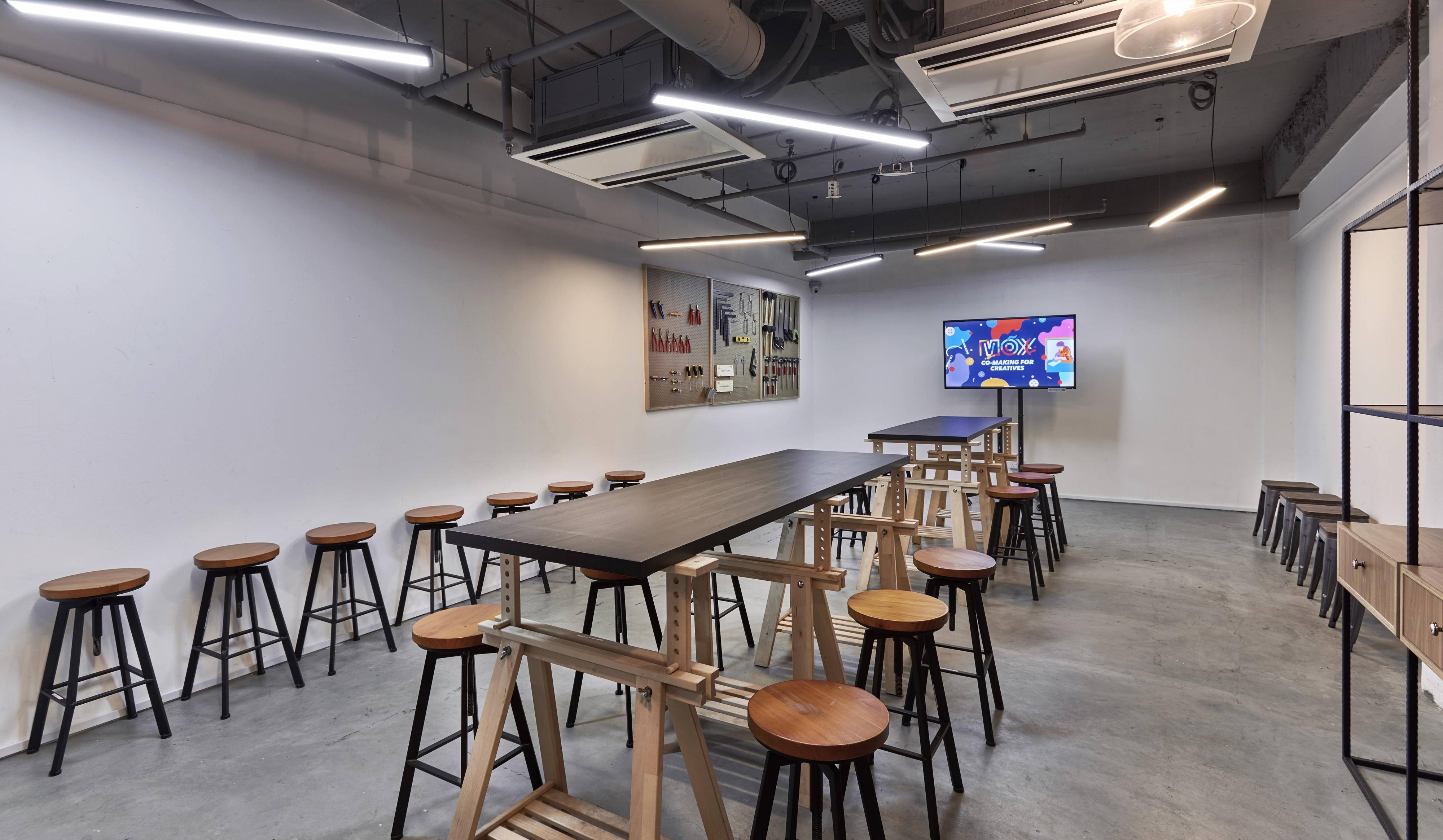 Mox Singapore Book Online Coworker