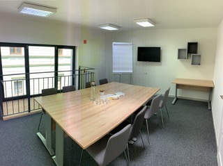 KRUHÁČ coworking & startup center image 2