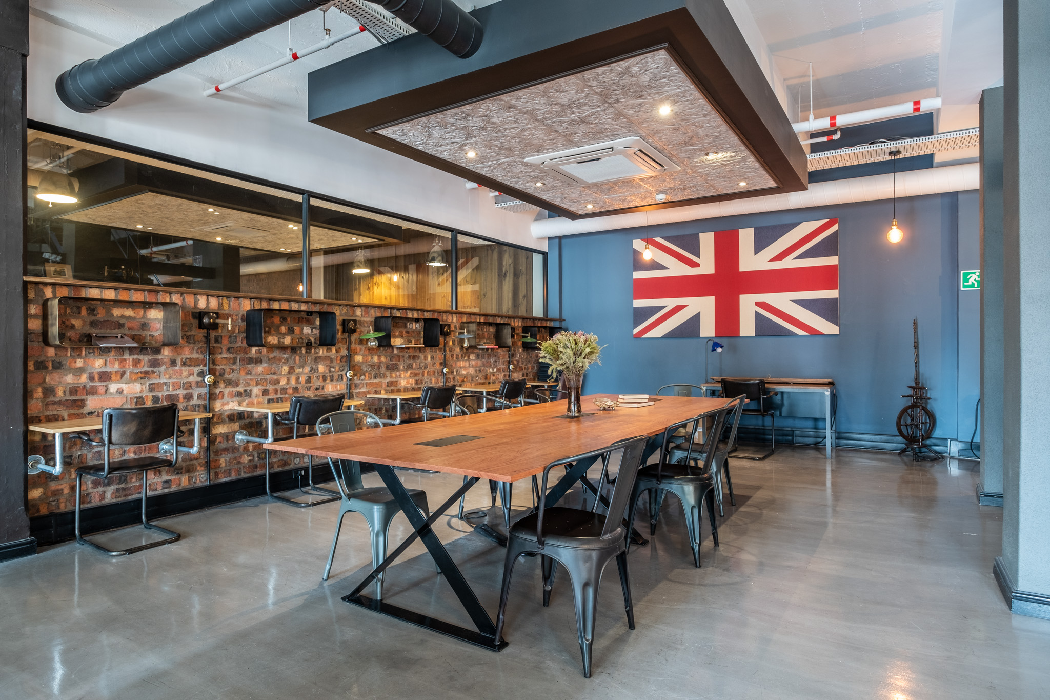 Ideas Cartel on Loop image 2