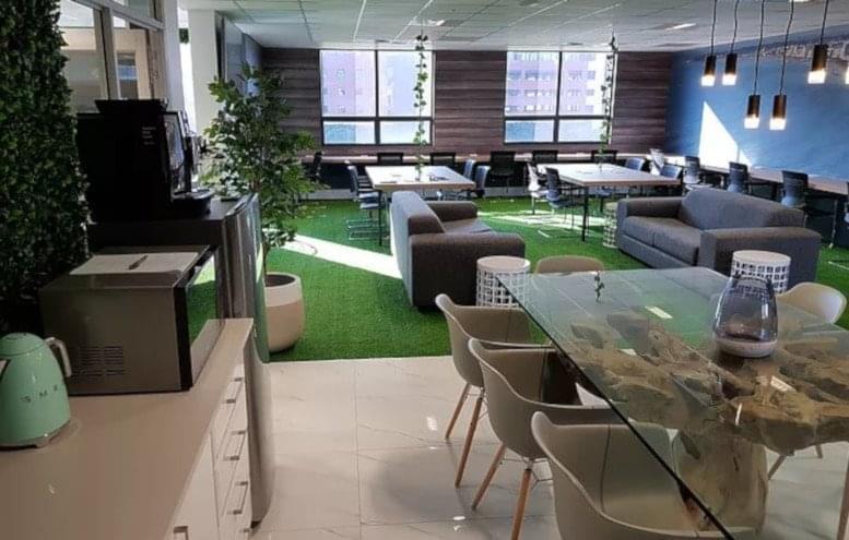 Treehouse Workspace image 4