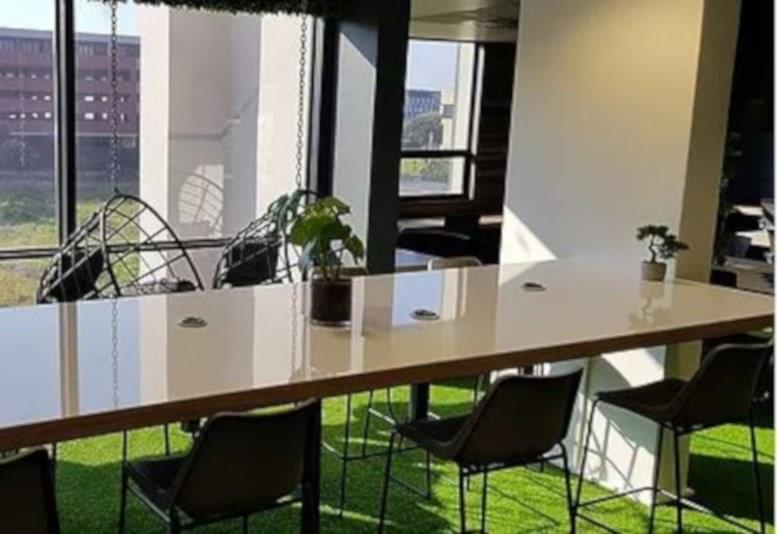 Treehouse Workspace image 3