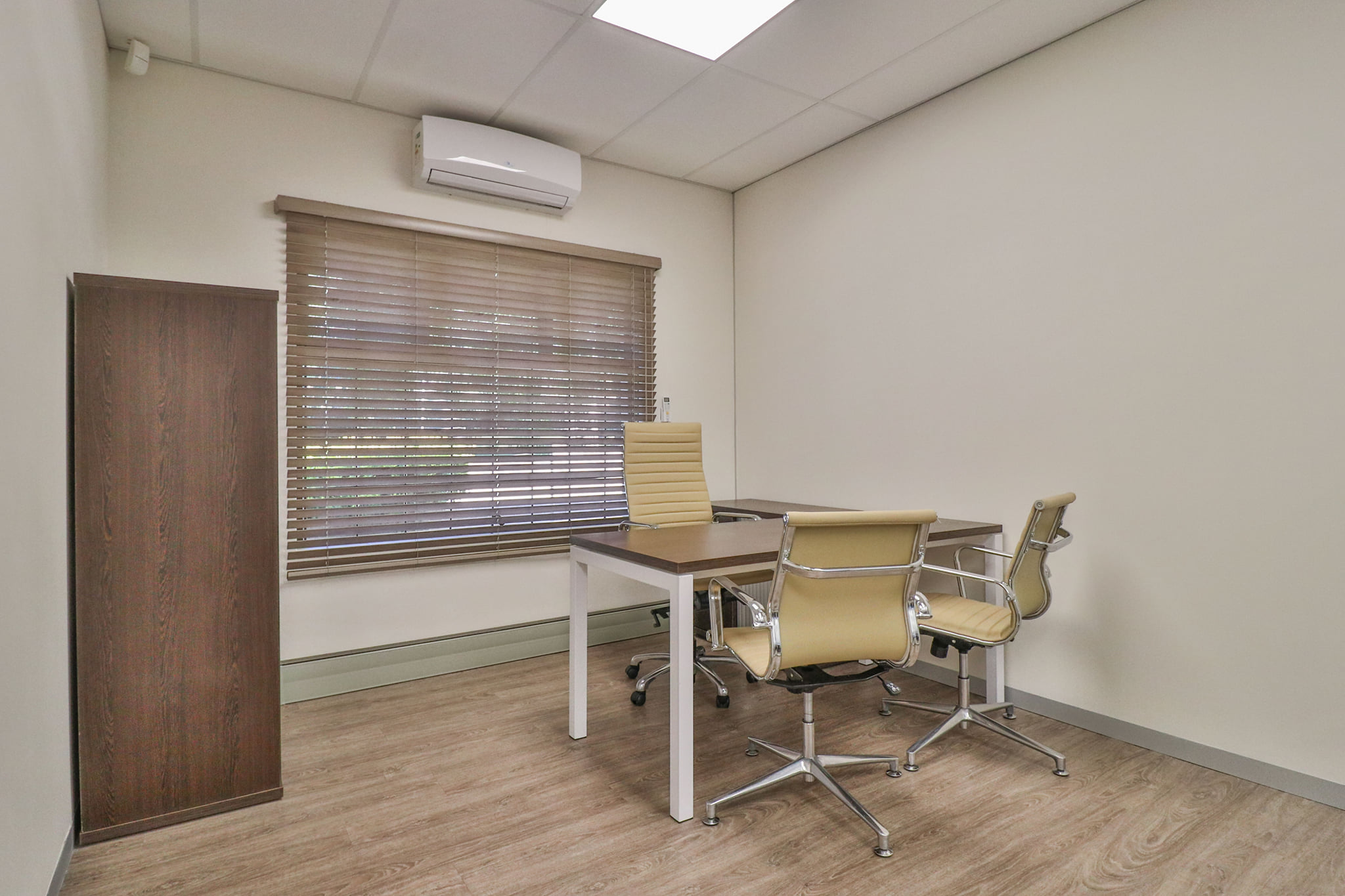 Universal Spaces image 4