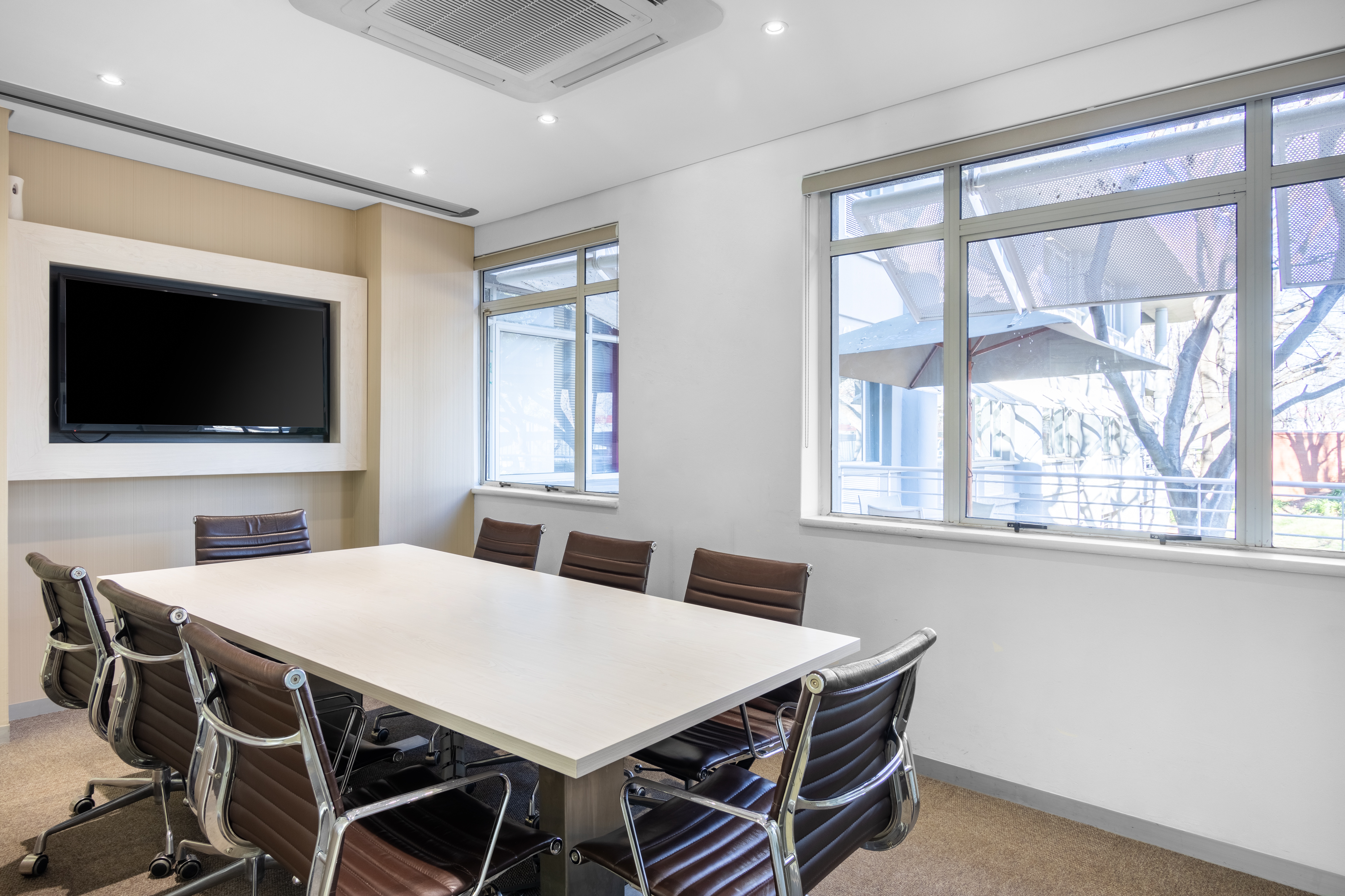 Regus - Johannesburg, East Rand - Eastgate image 4