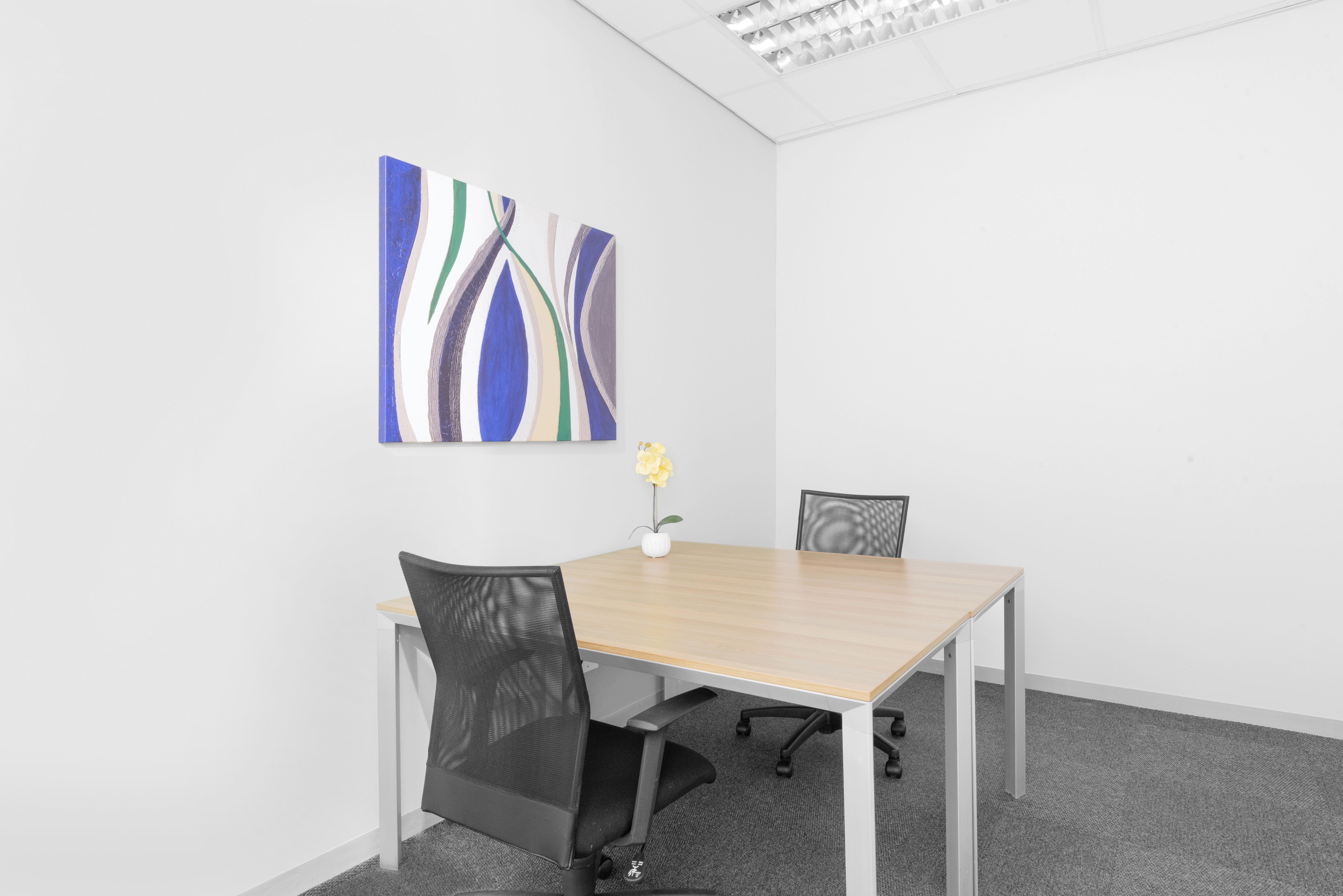 Regus - Johannesburg, West Rand - Constantia Kloof image 3