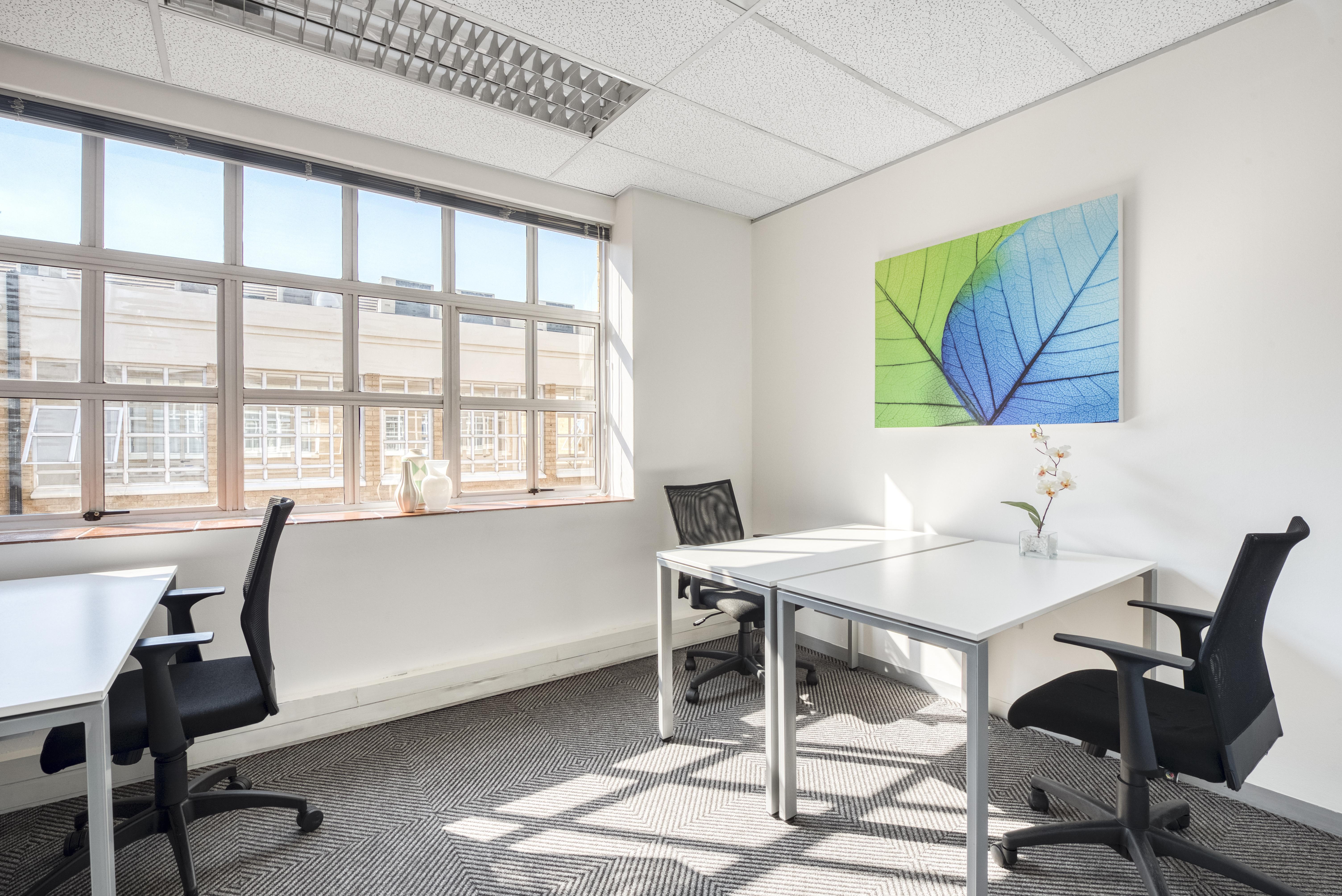 Regus - Randburg, Surrey Avenue image 3