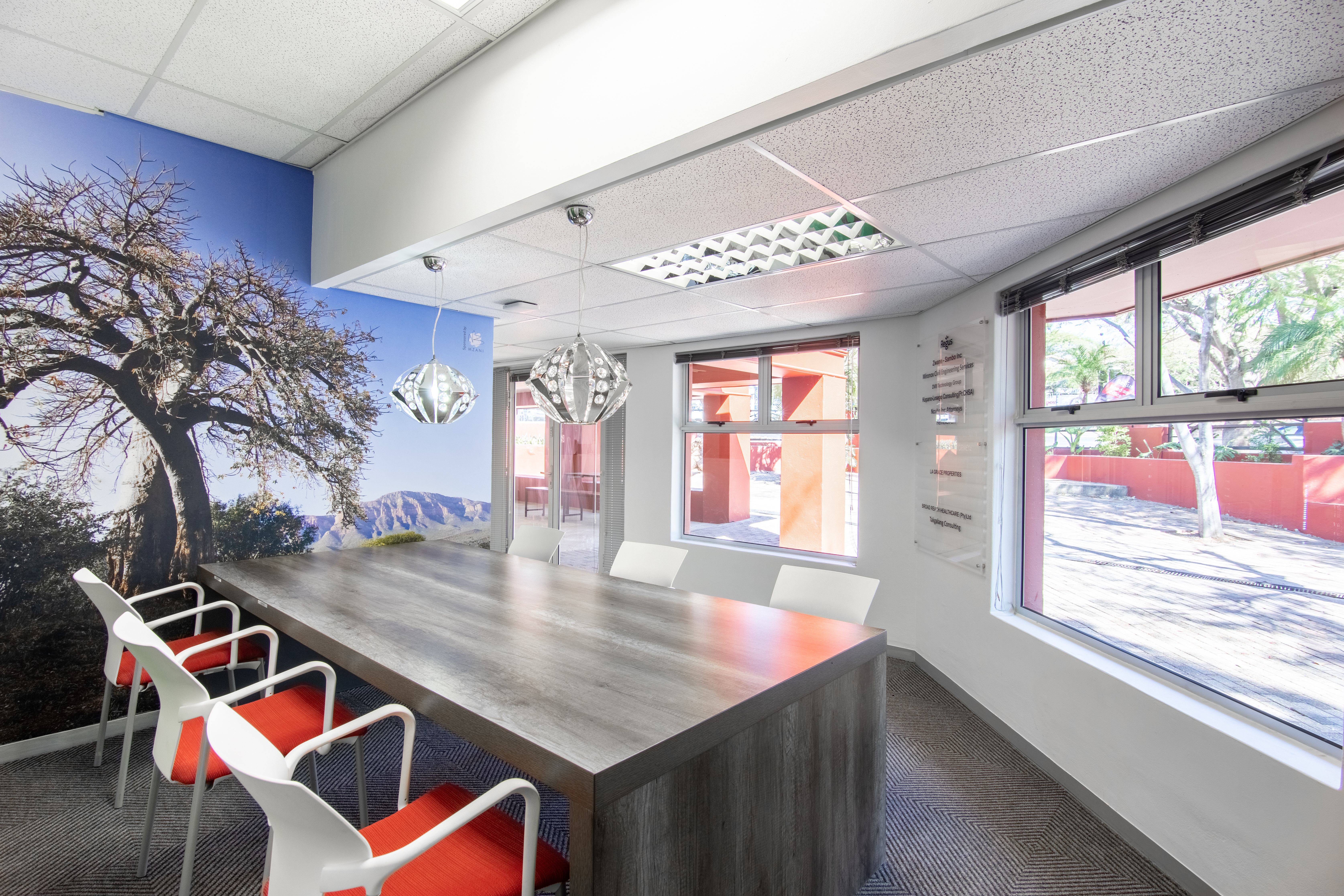Regus - Mpumalanga, Nelspruit image 5