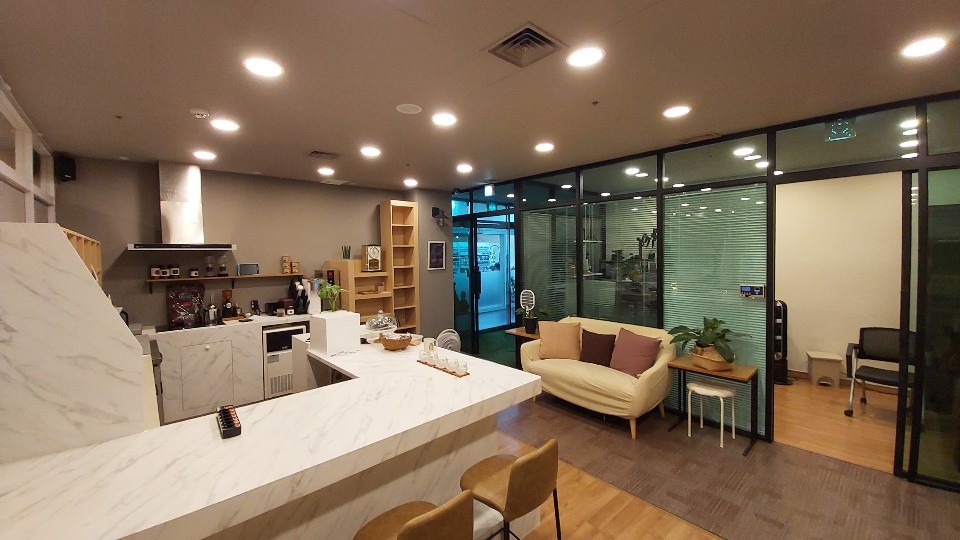 TheCaveBusan image 4