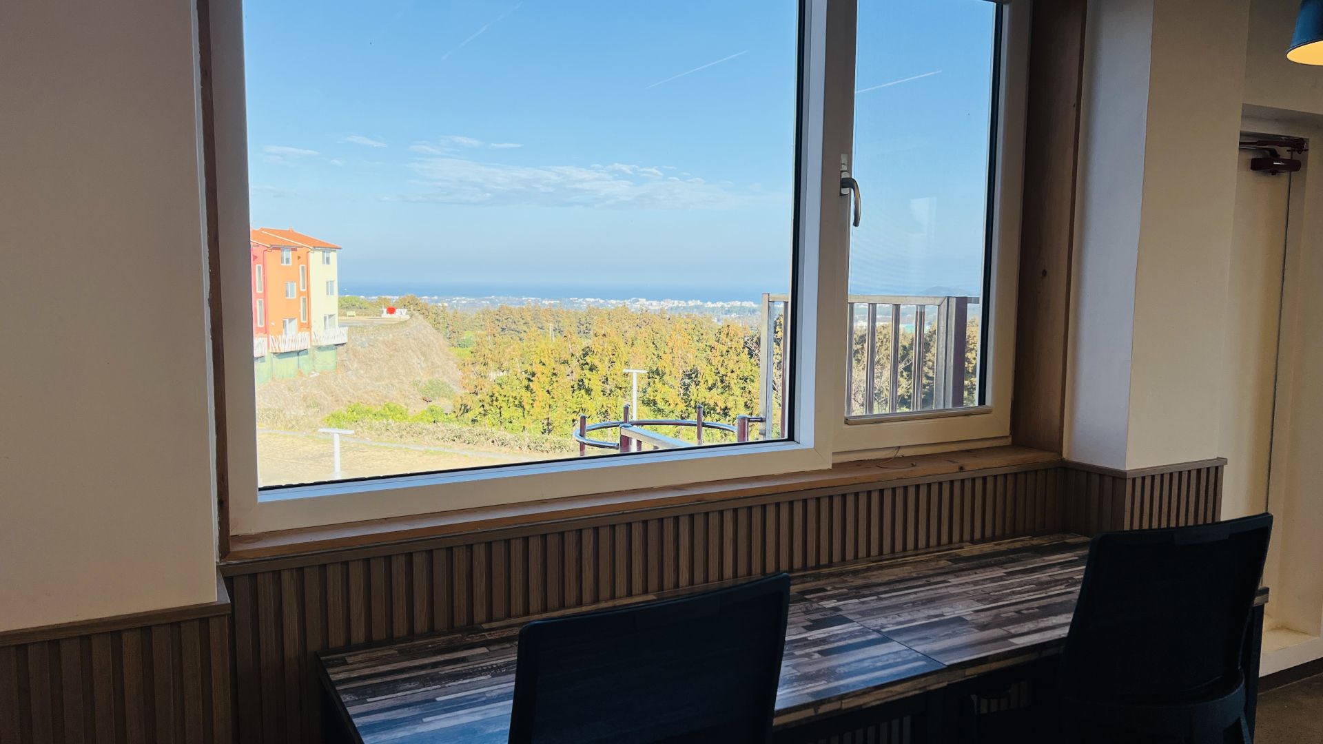 DearMonday Jeju image 2