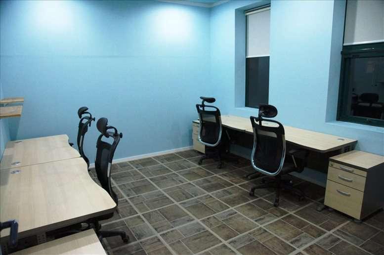 Peter Biz Center image 4