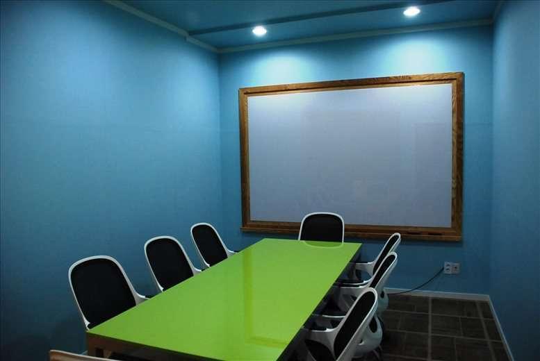 Peter Biz Center image 3