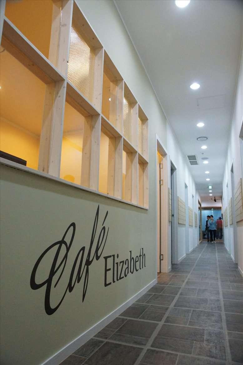 Peter Biz Center image 5