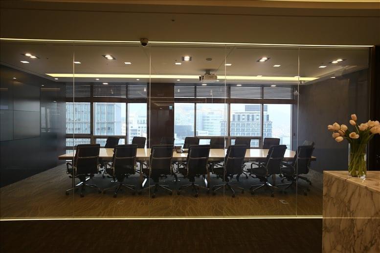 Vantago Serviced Office image 4