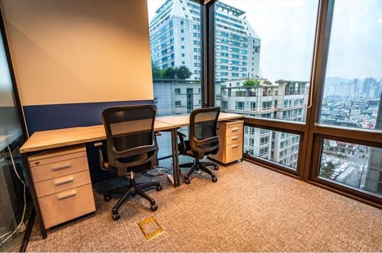 ECS 153 Coworking Space image 3