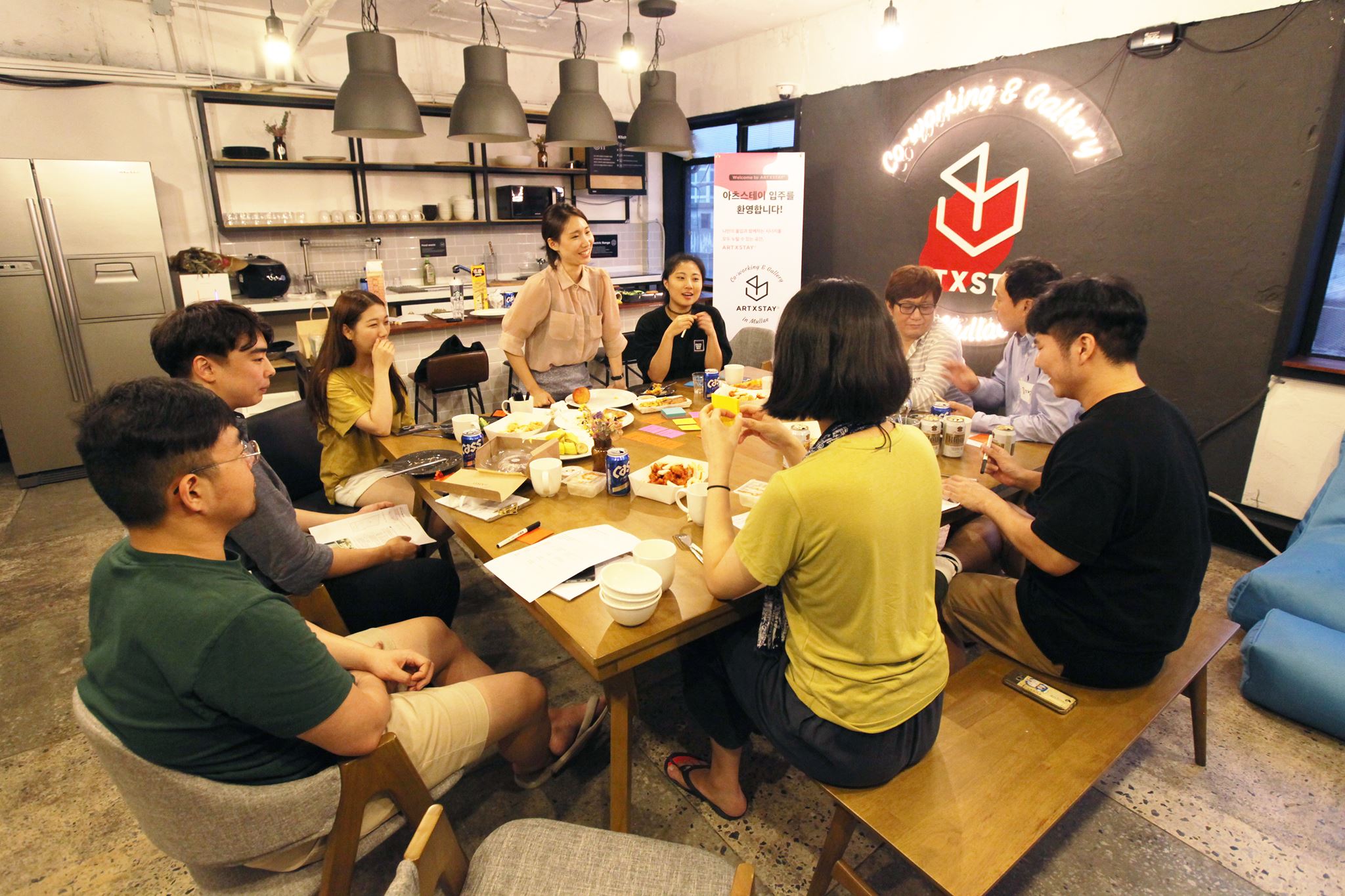 ARTXSTAY Co-working & Gallery in Mullae image 4