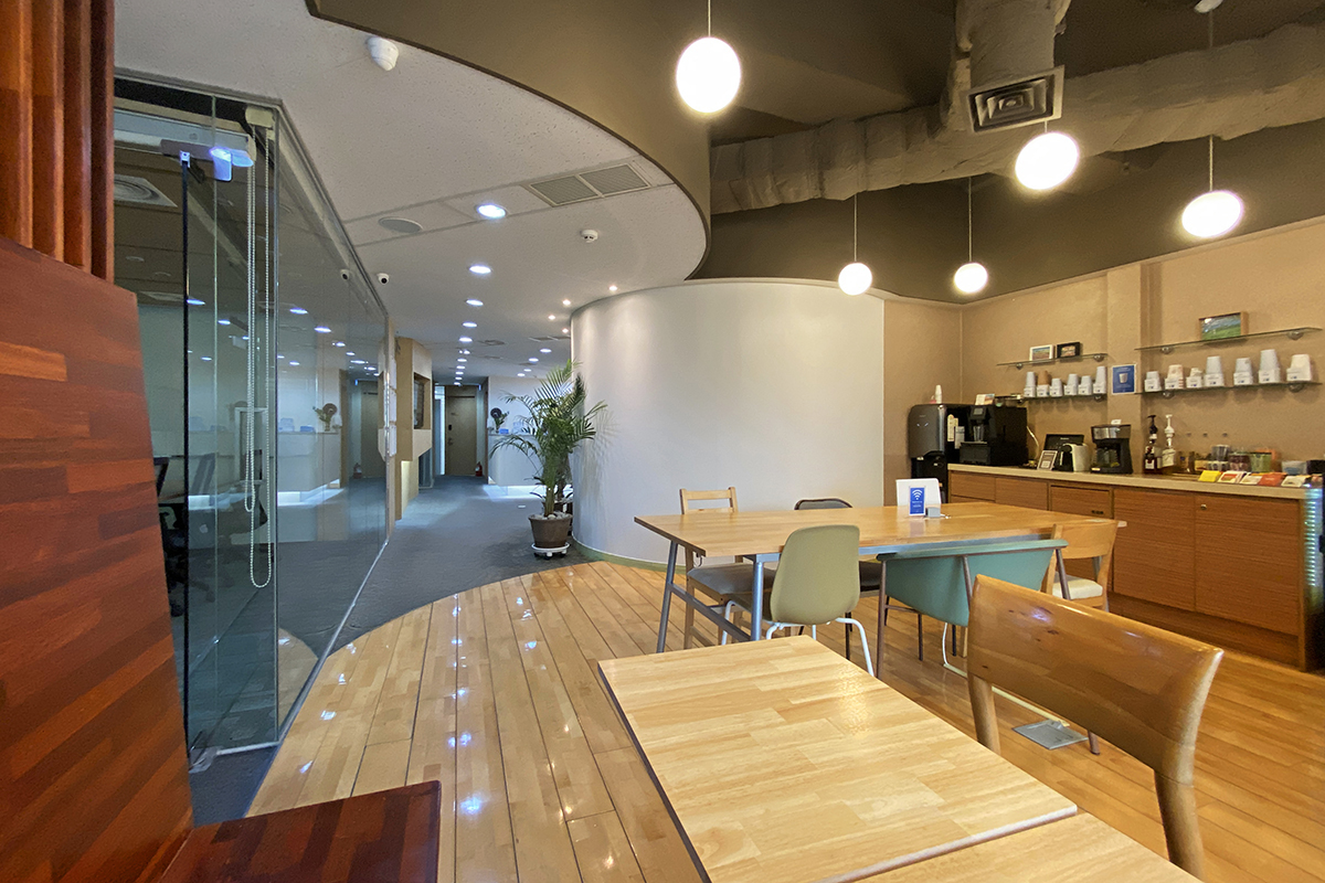 Bizsquare Gangnam-daero image 4