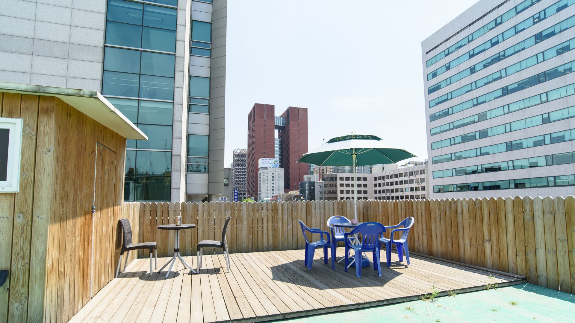 Cocoonfice Sinnonhyeon Center image 3