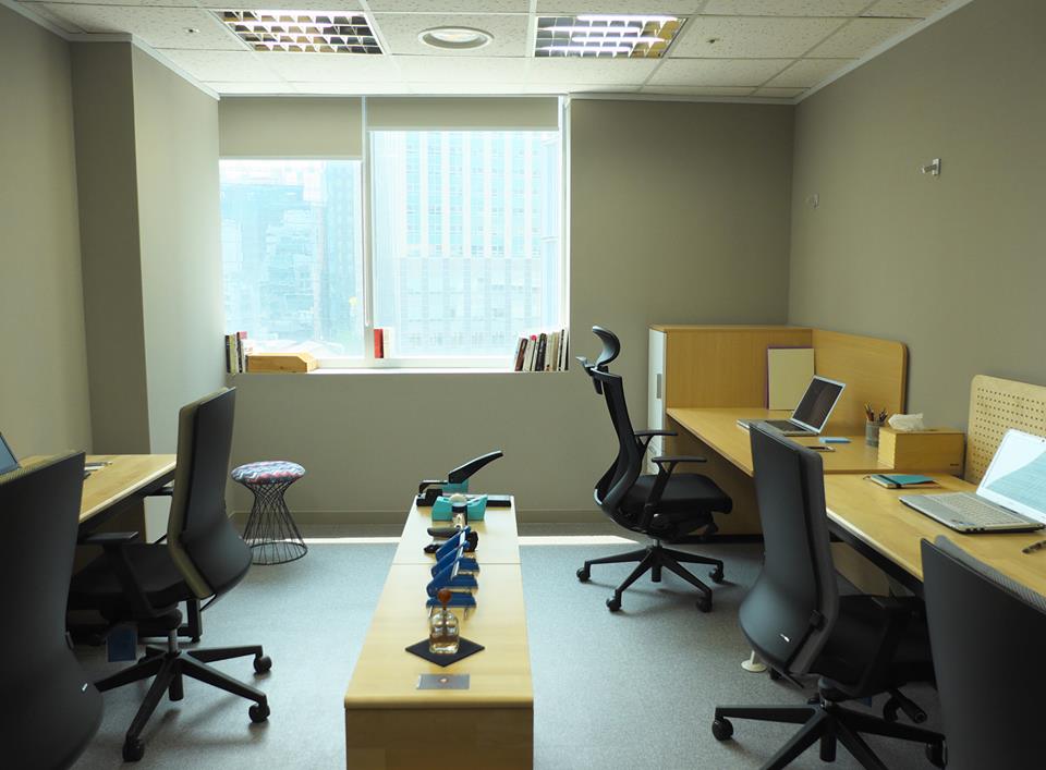 Superegg Place image 3