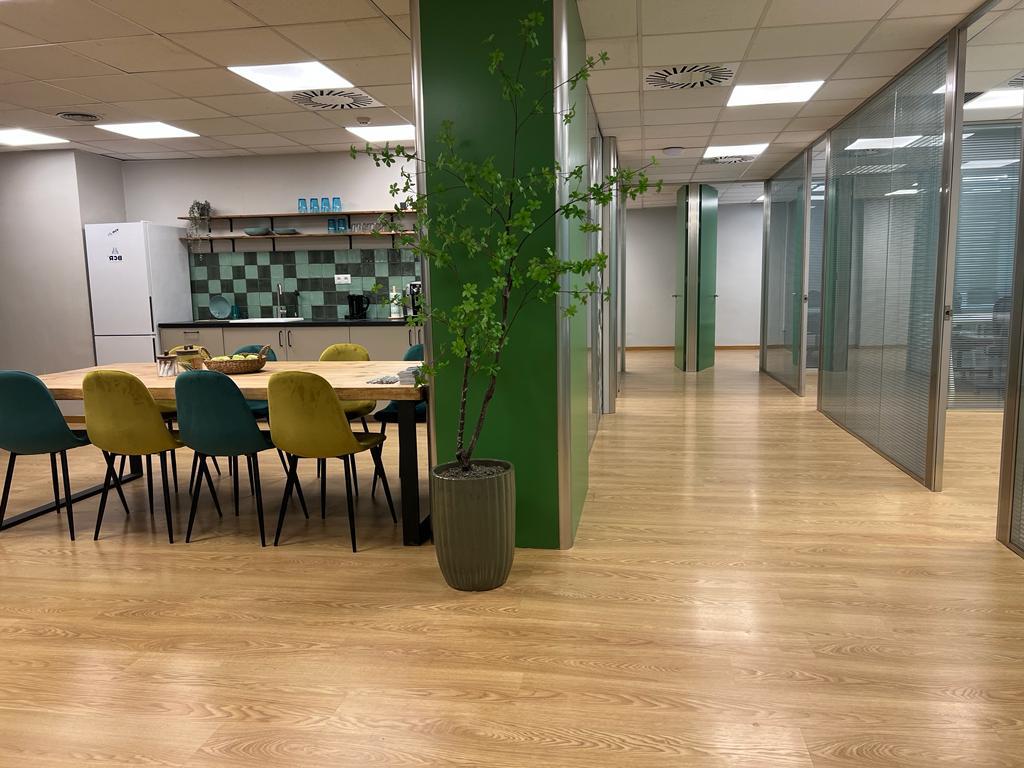 BarcelonaCoworking.Rocks image 4