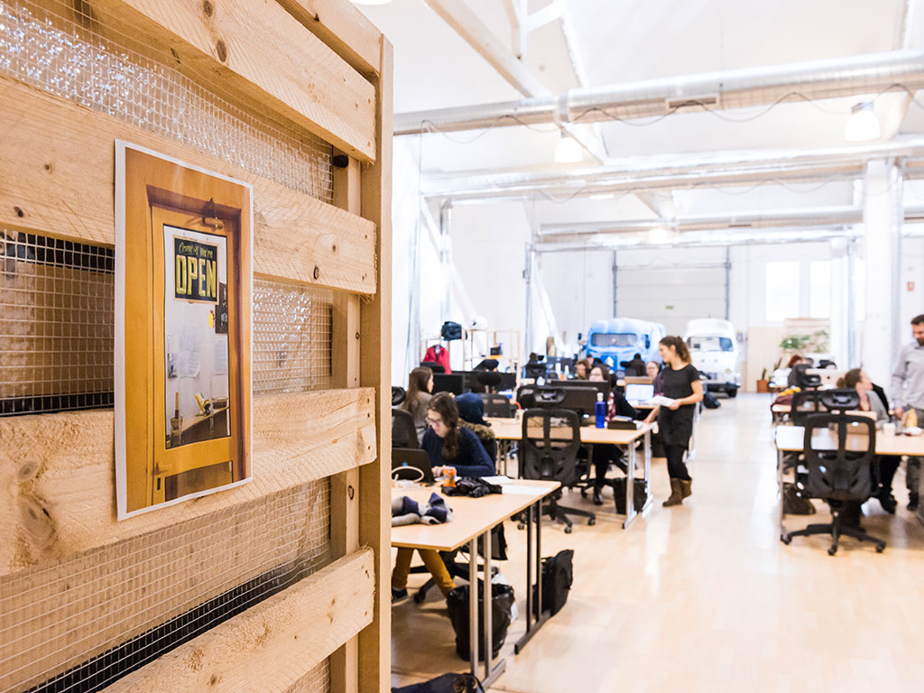 CREC Poble Sec Coworking image 3