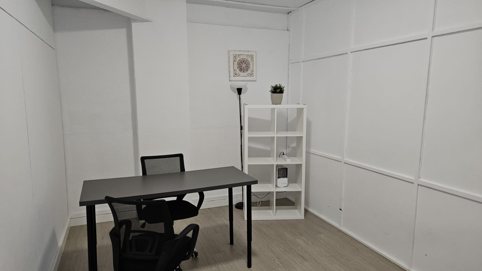 ESPACIOS COMUN CON ZONA DE TRABAJO POLIVALENTE 22@BARCELONA image 3