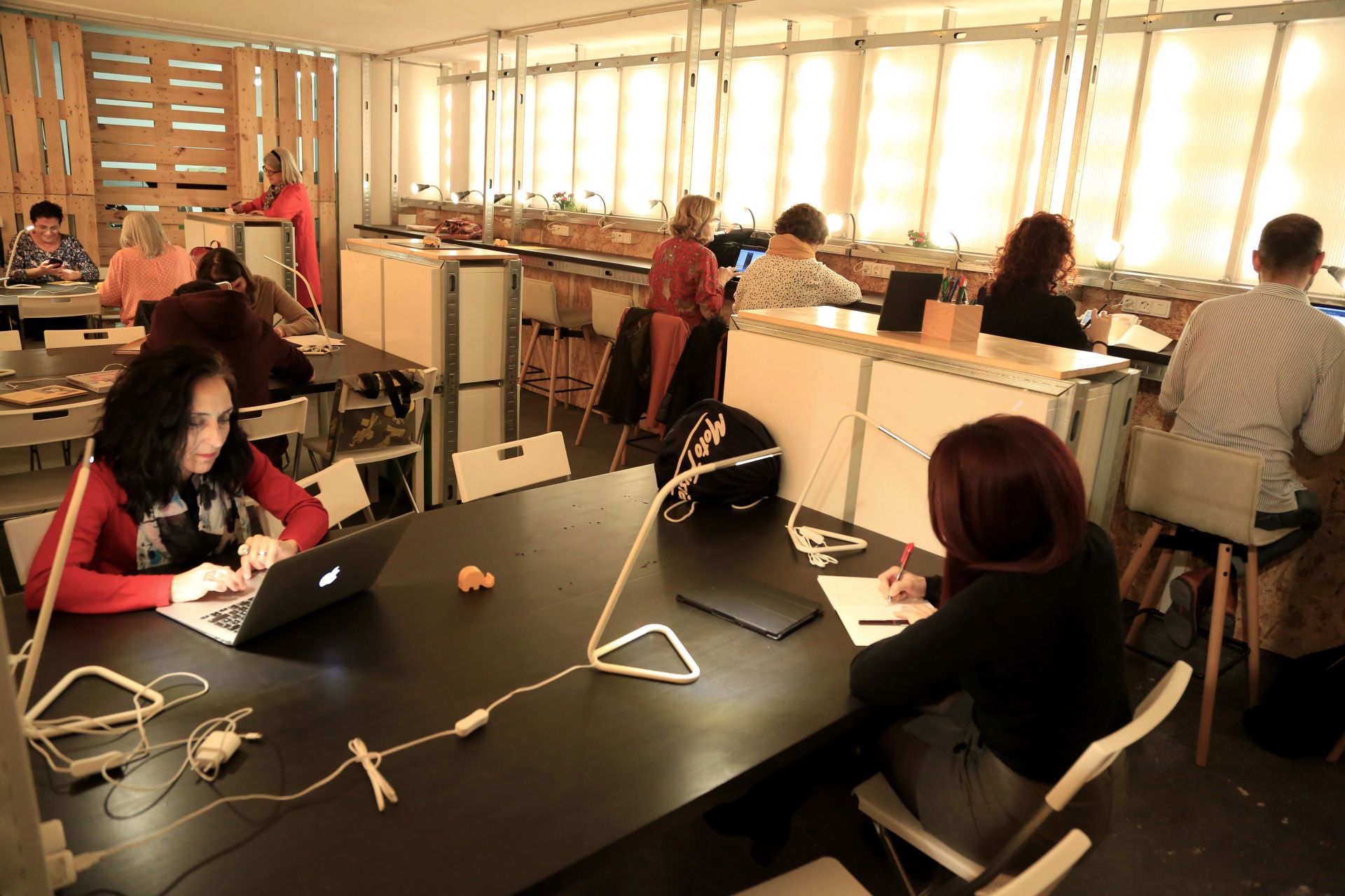 IRREVERENT - The Genuine Coworking image 4