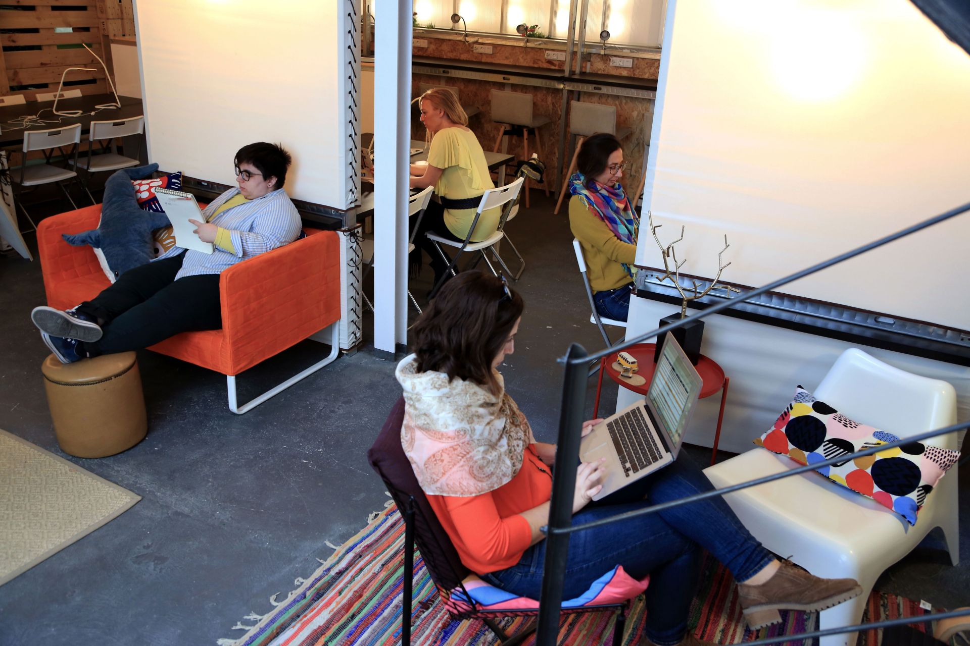 IRREVERENT - The Genuine Coworking image 3