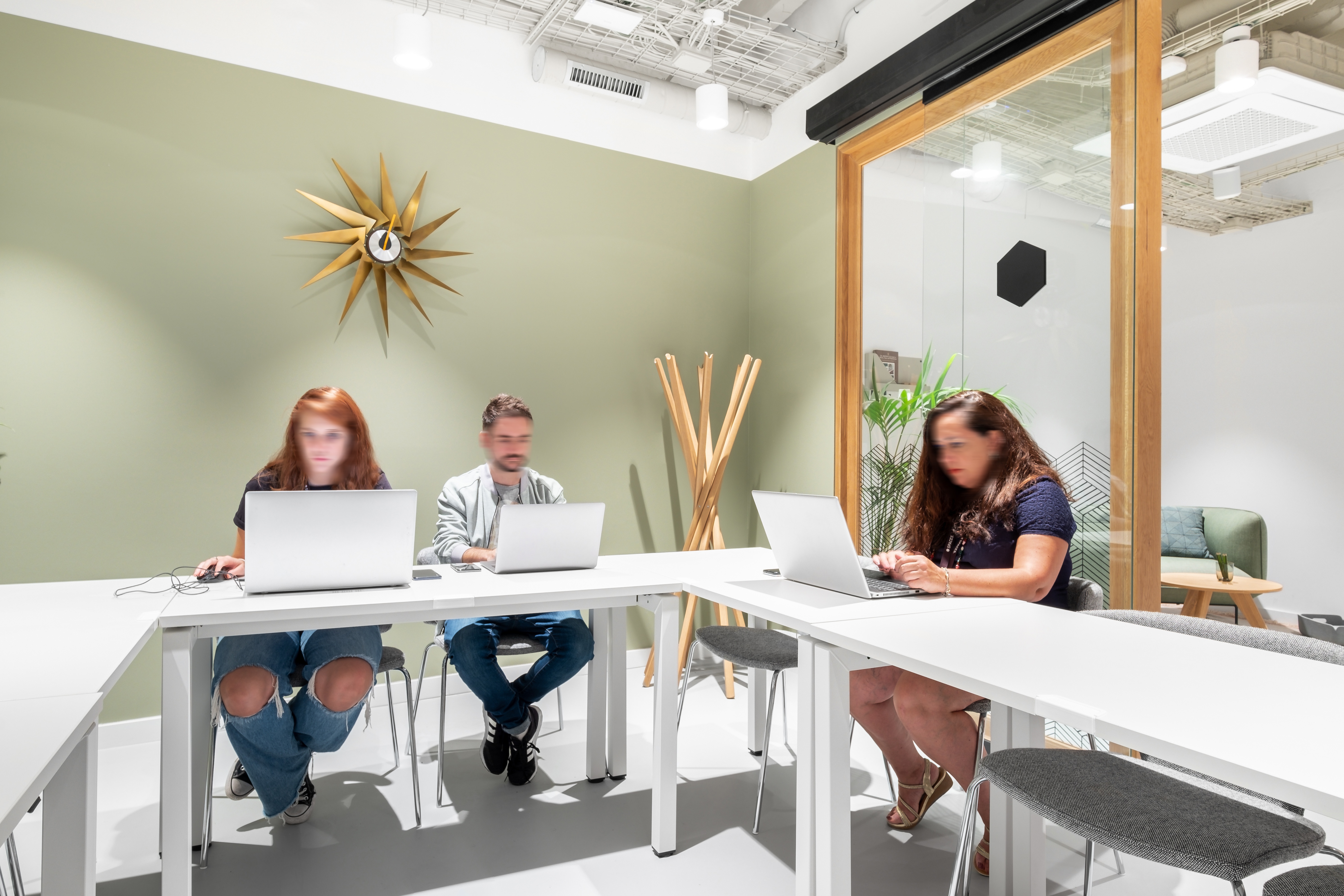 Spaces - Bilbao, Abando image 5