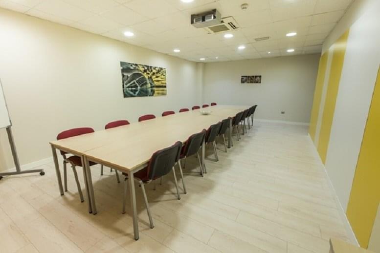 Centro de Negocios Industrial image 2