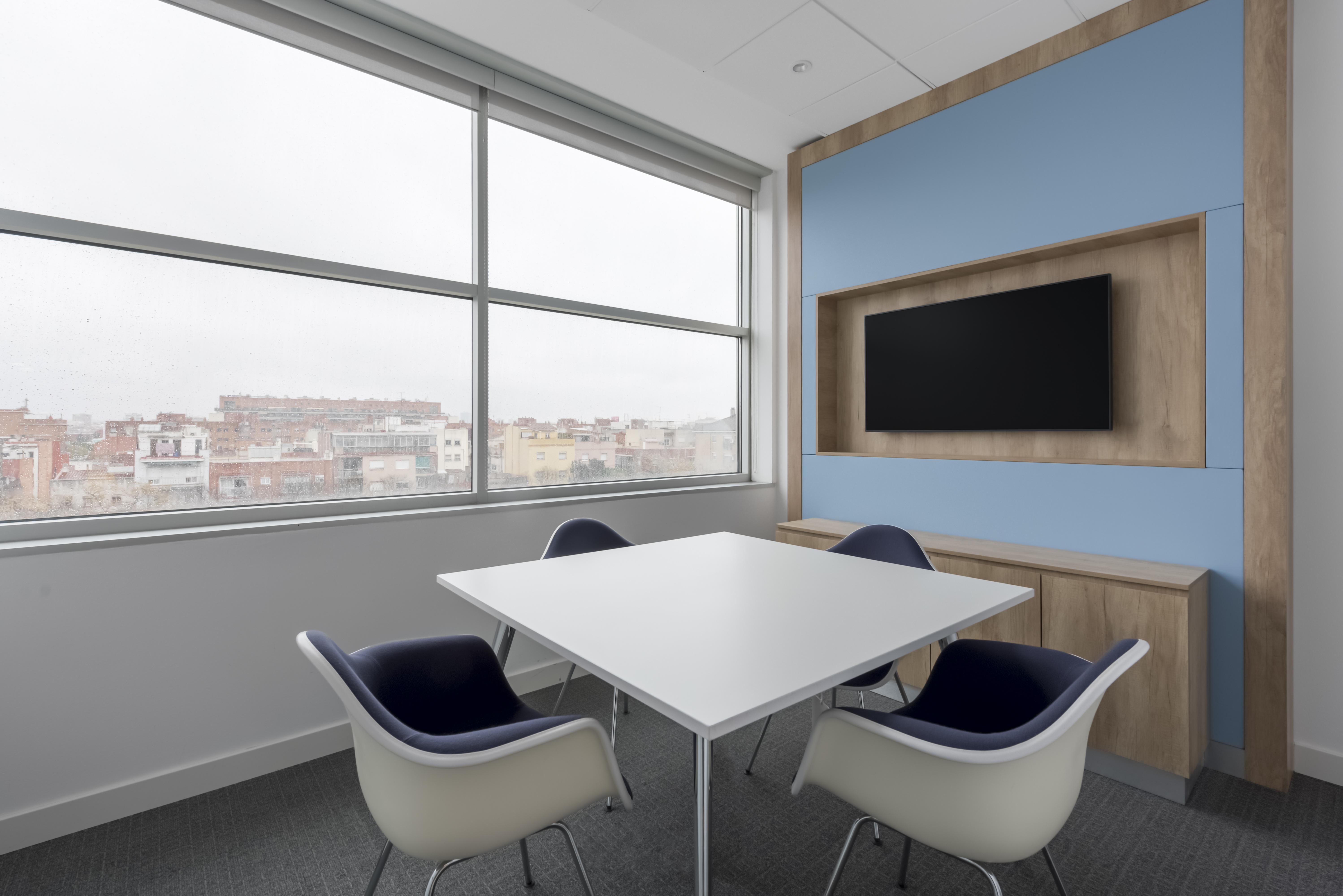 Regus - Cornellà de Llobregat, WTC Almeda Park Cornellà image 4