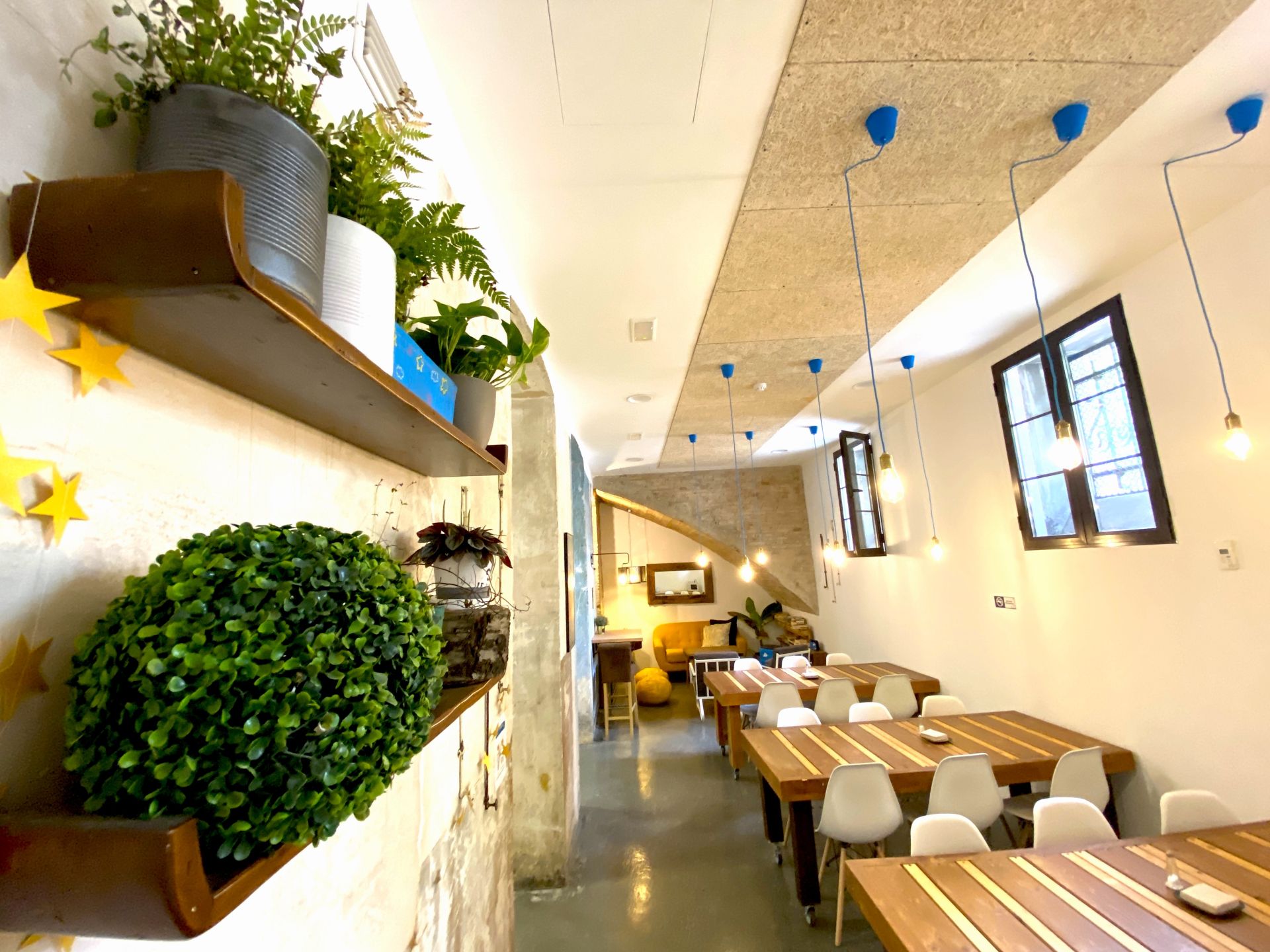 Work Inn by ECO Hostel image 2